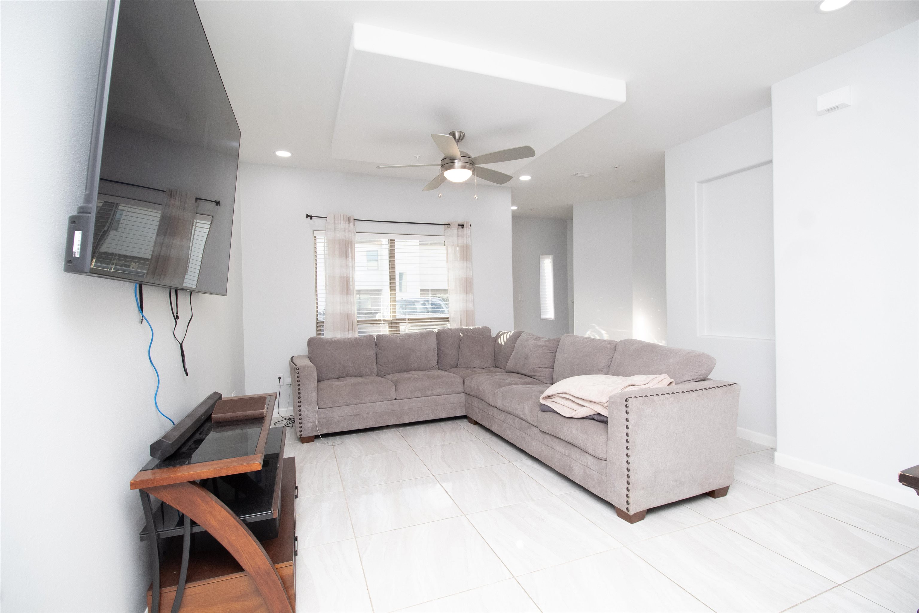4101 Blue Quail Dr. Unit: 12A