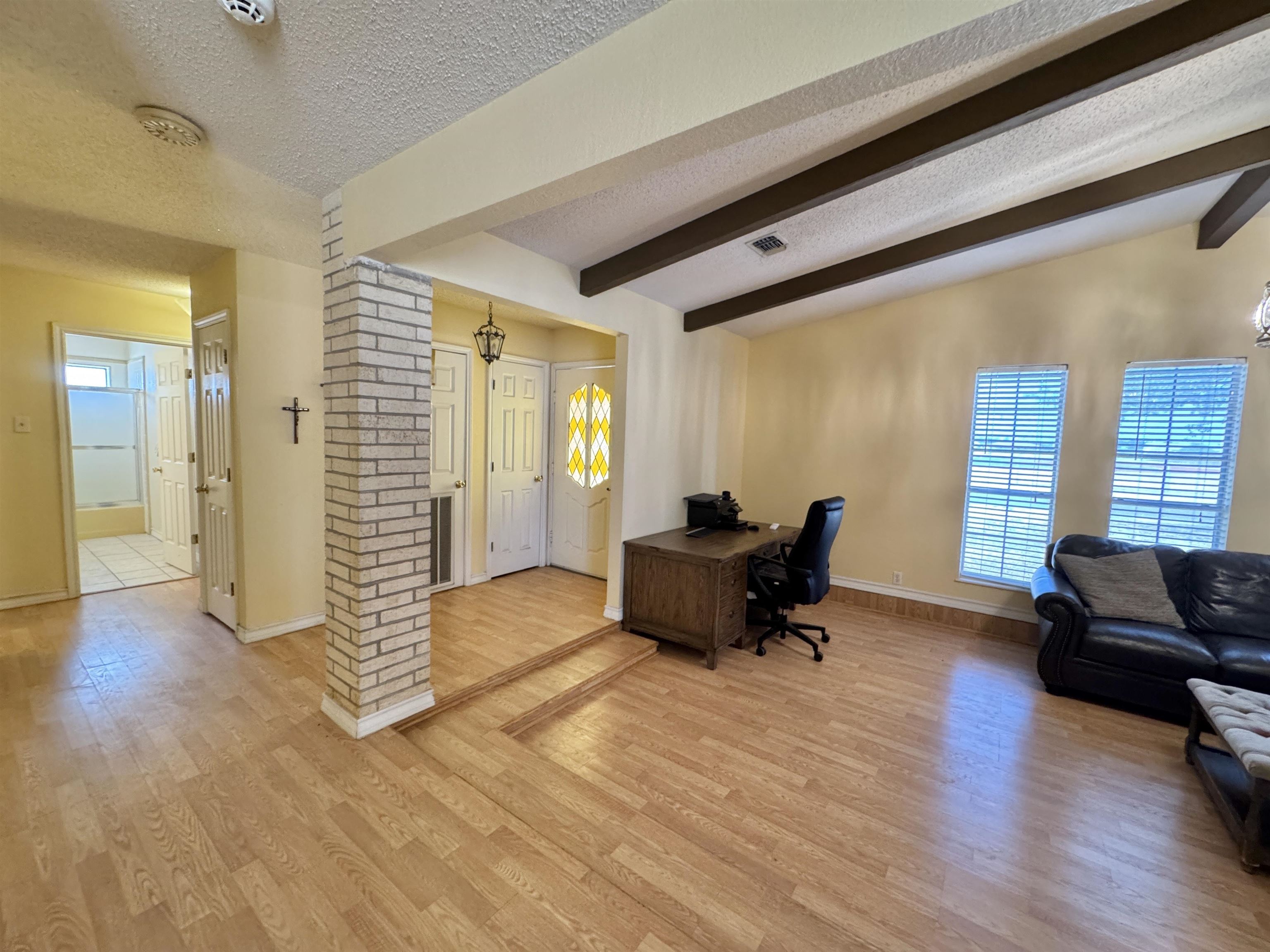 1410 Alamo St