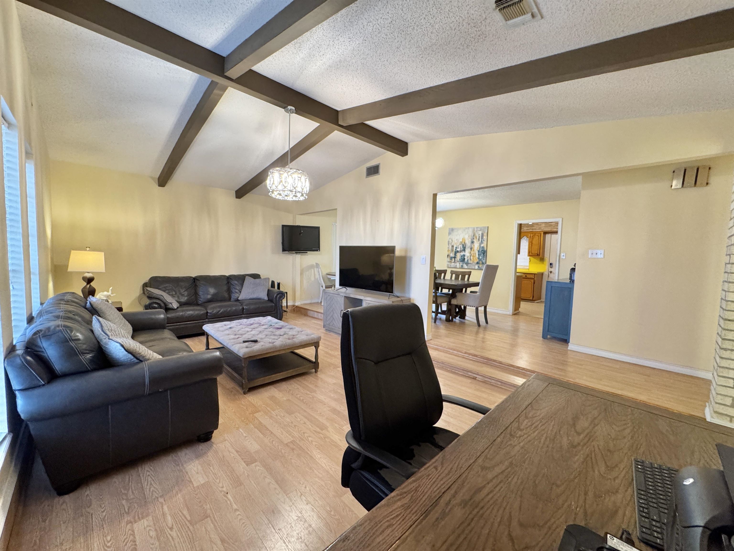 1410 Alamo St