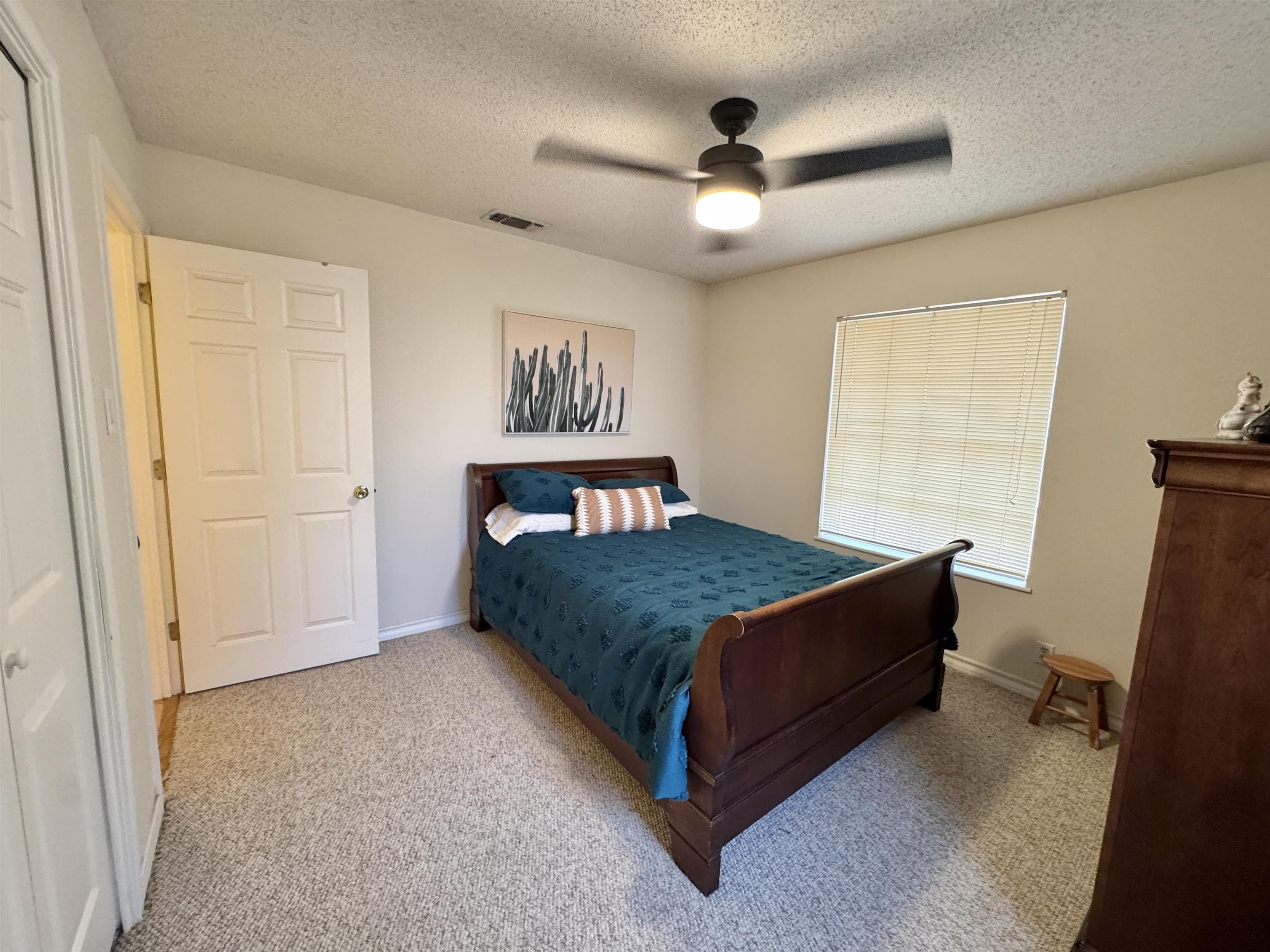 1410 Alamo St