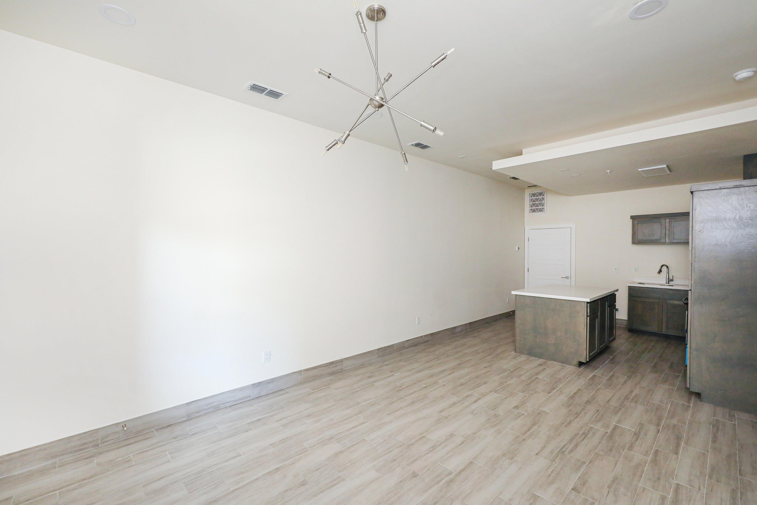 9109 McPherson Rd Unit: 5