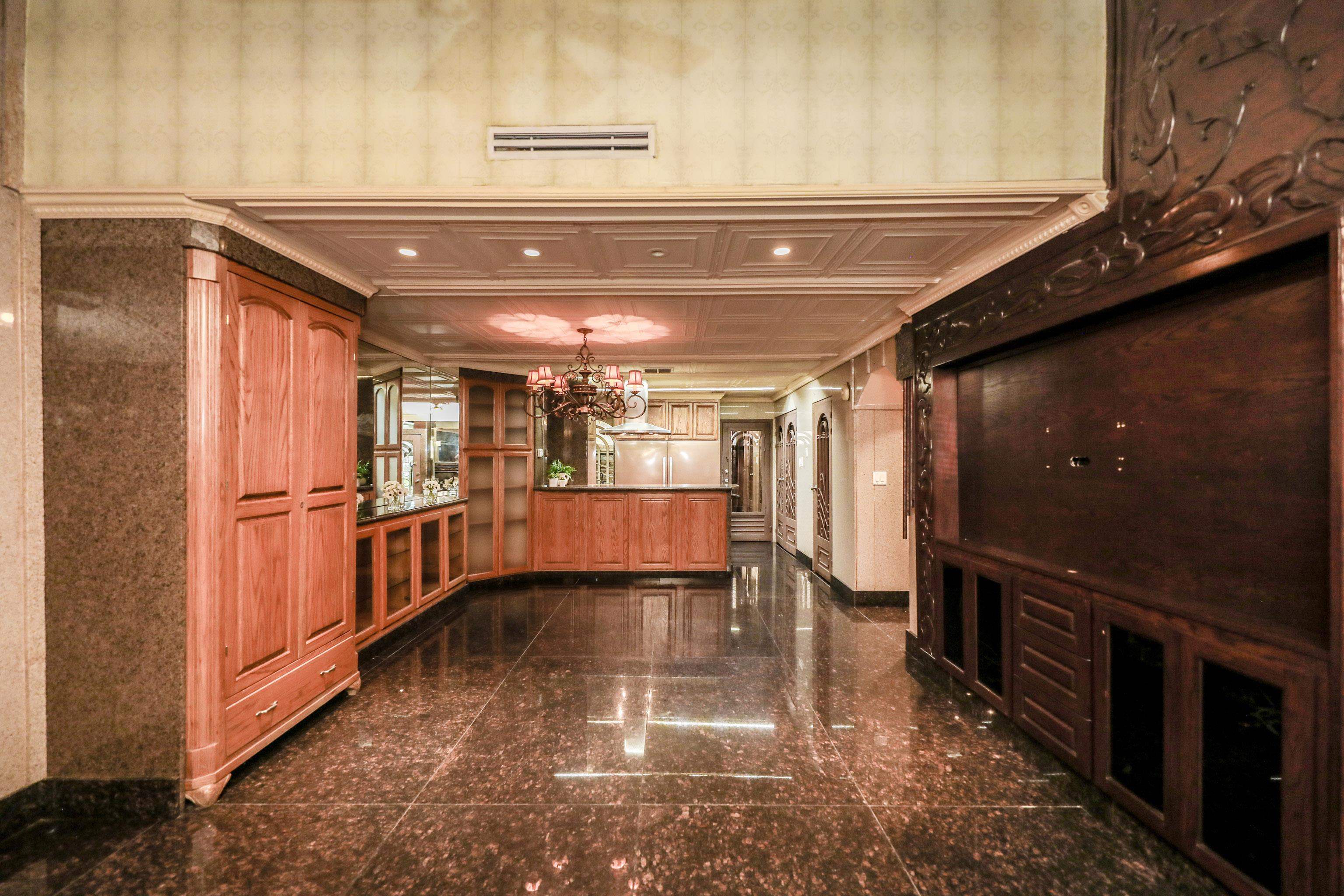 5500 McPherson Rd Unit: 29