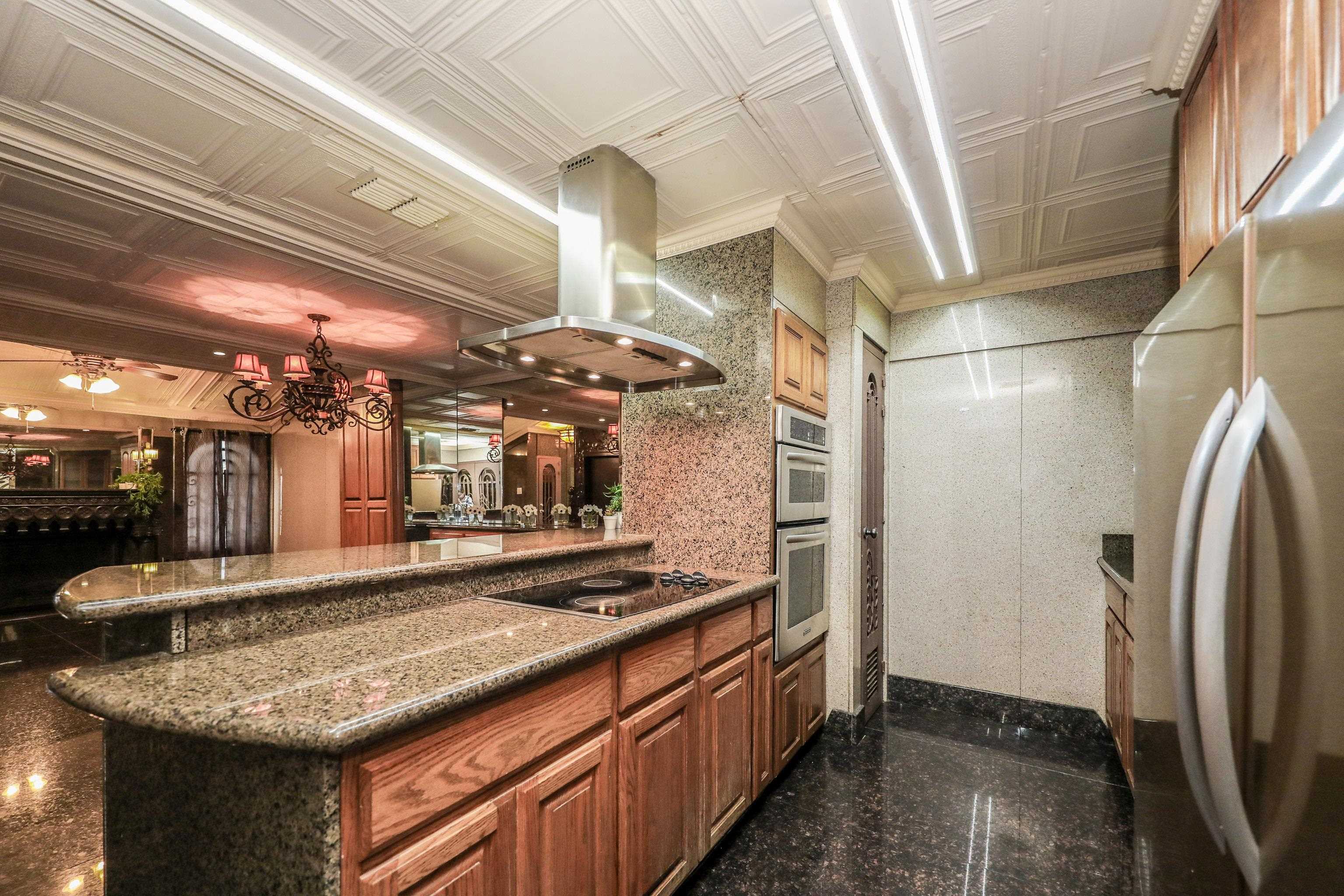 5500 McPherson Rd Unit: 29