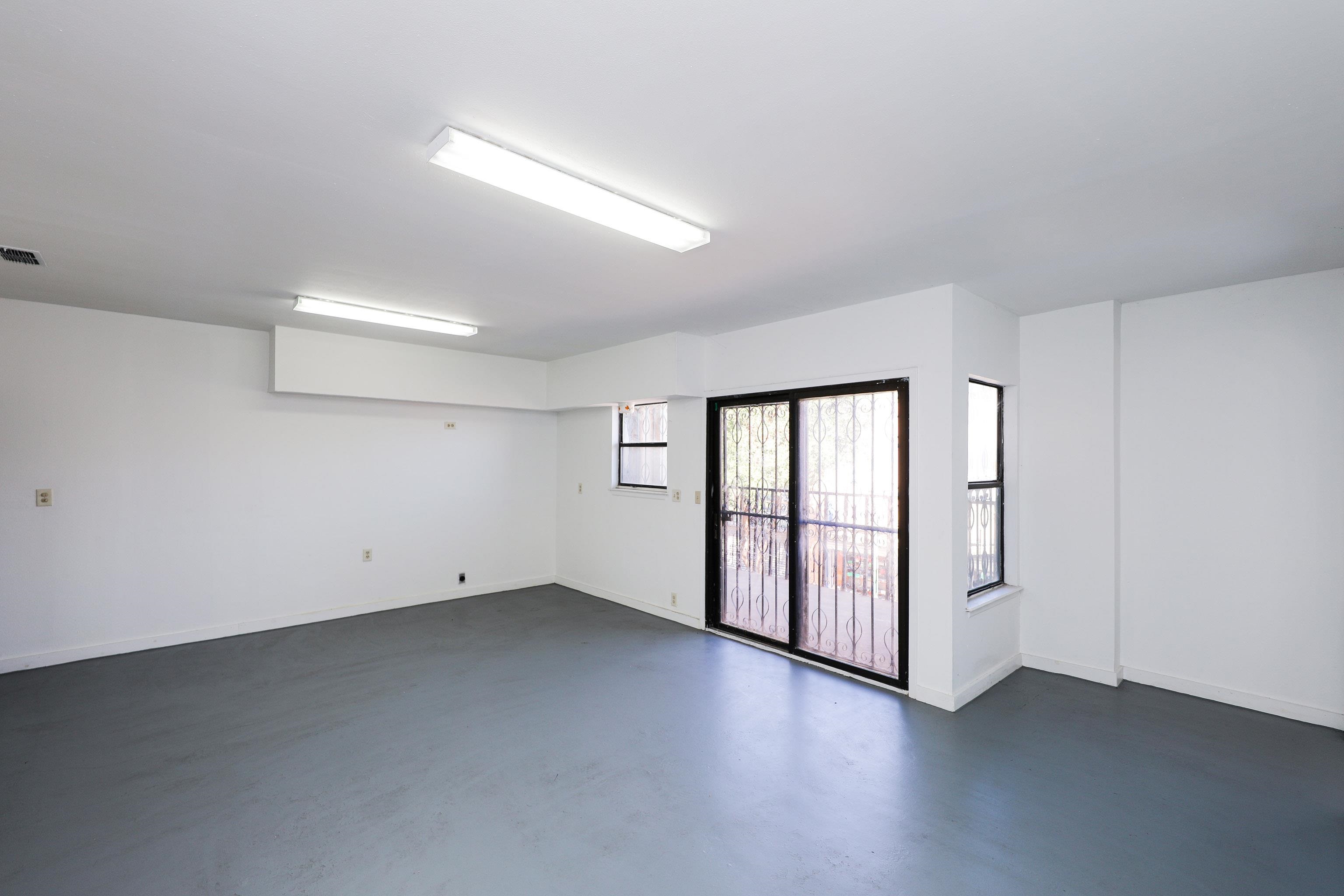 1209 Iturbide St Unit: 2-7