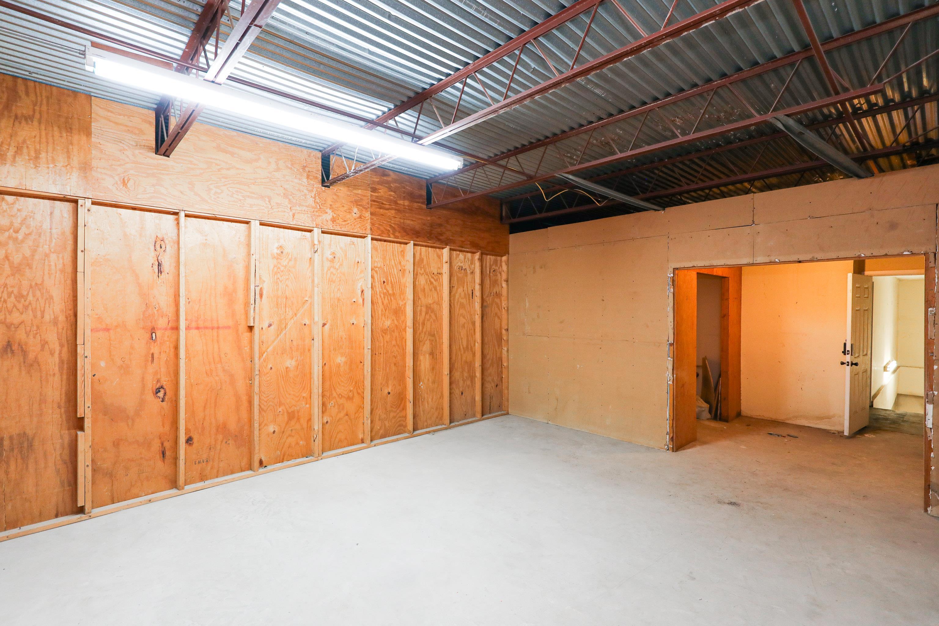 1209 Iturbide St Unit: 2-7