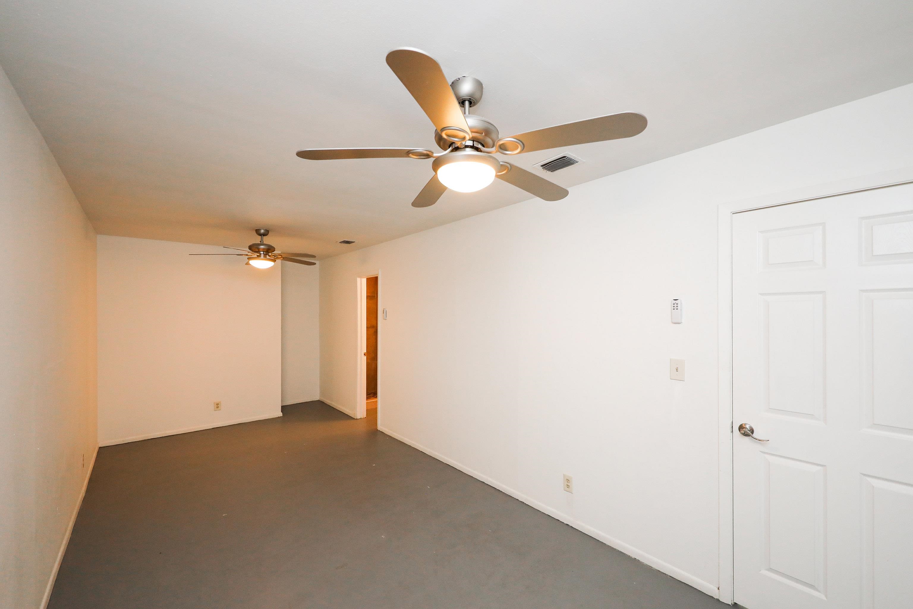 1209 Iturbide St Unit: 2-7