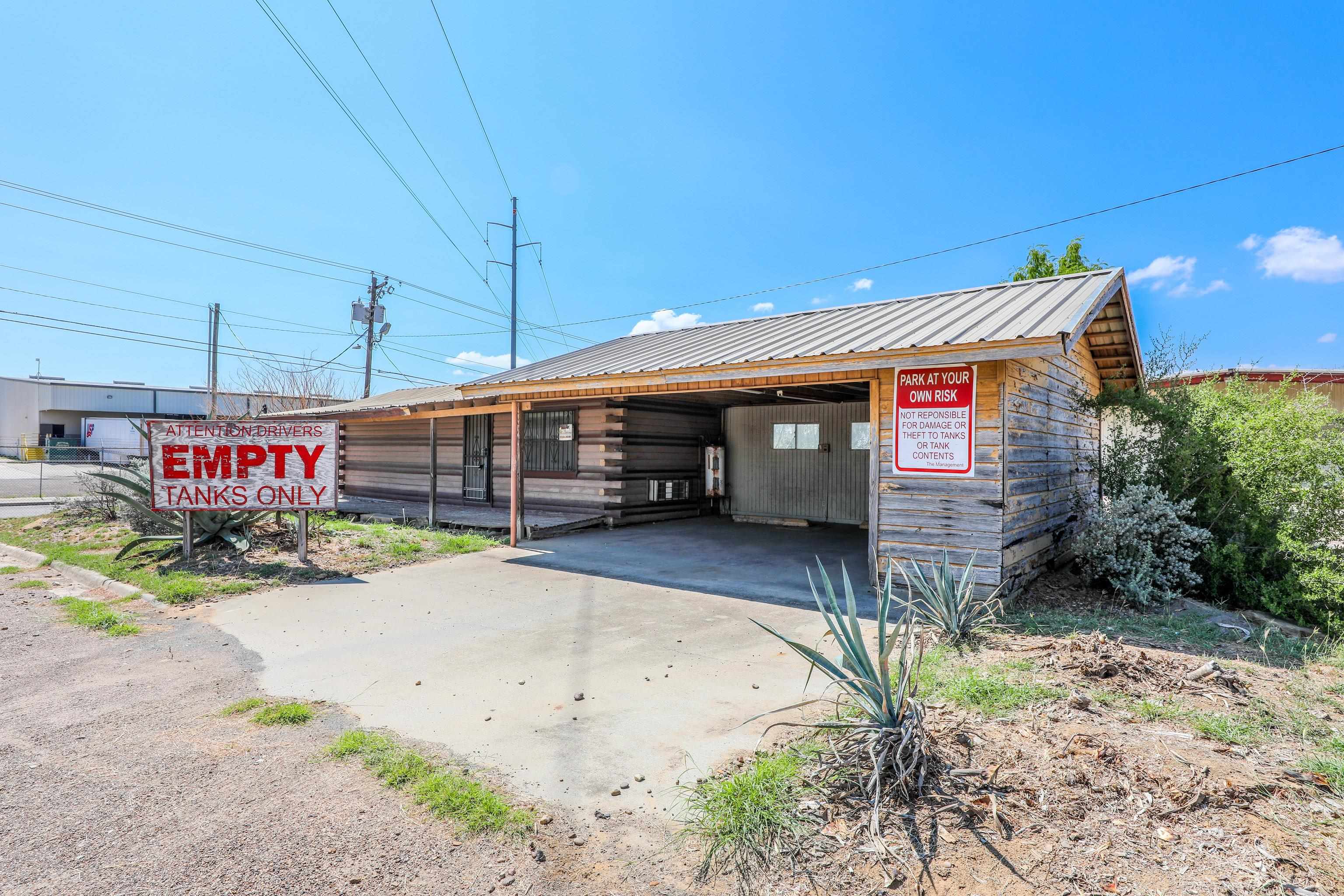 8502 San Lorenzo Dr Unit: LOTS 20 & 21.
