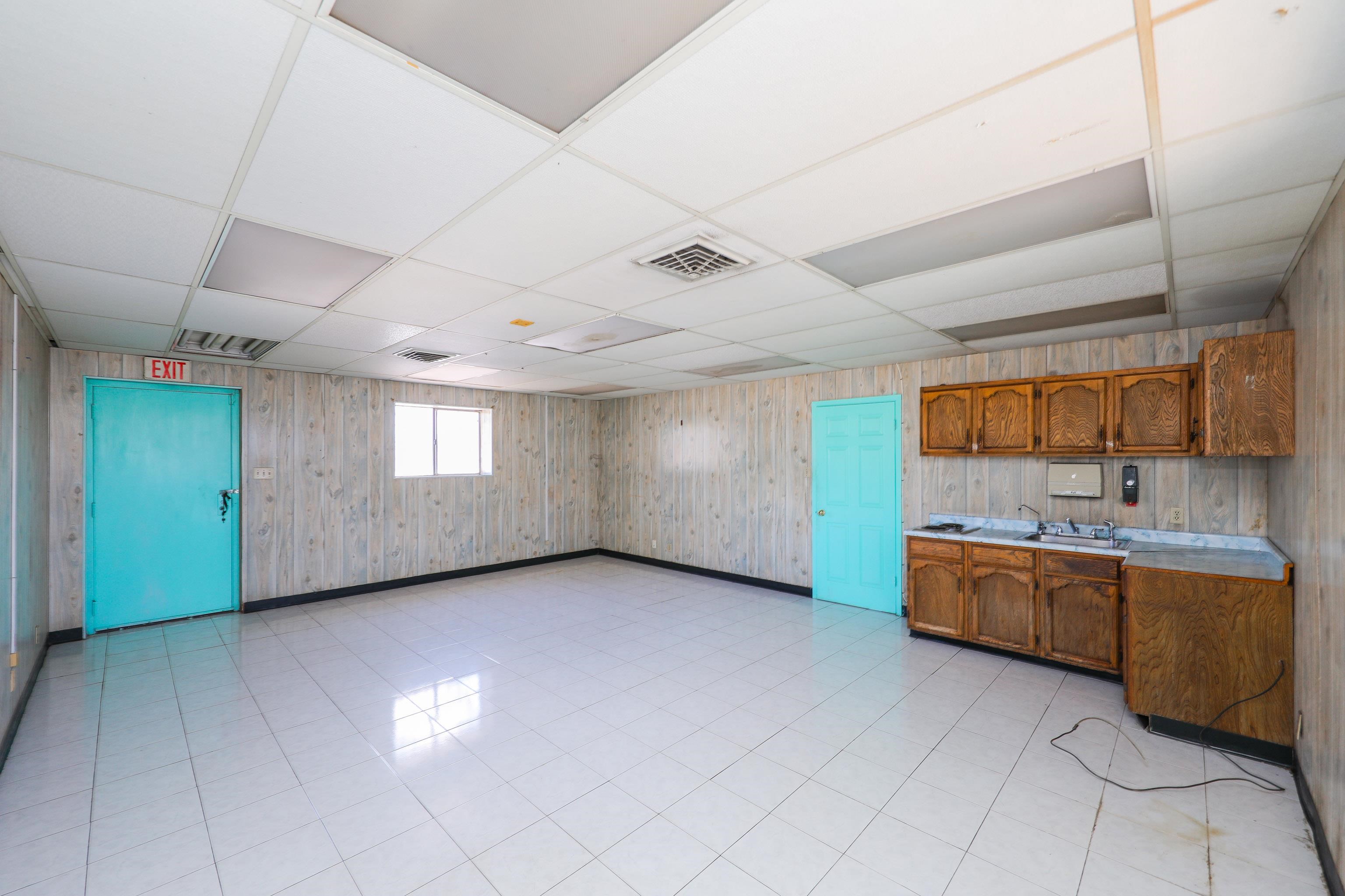 8502 San Lorenzo Dr Unit: LOT 18,19.