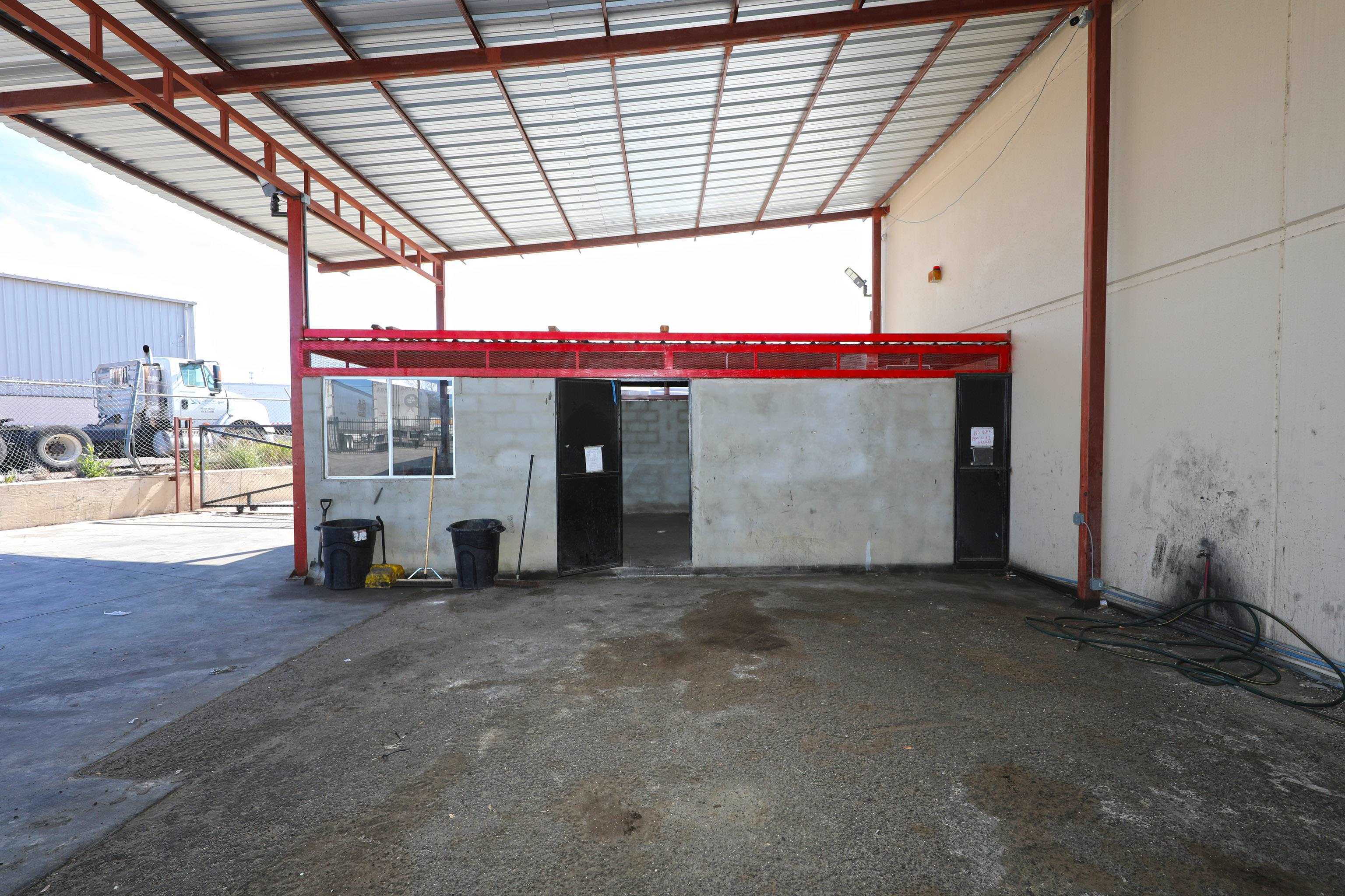 301 Grand Central Blvd