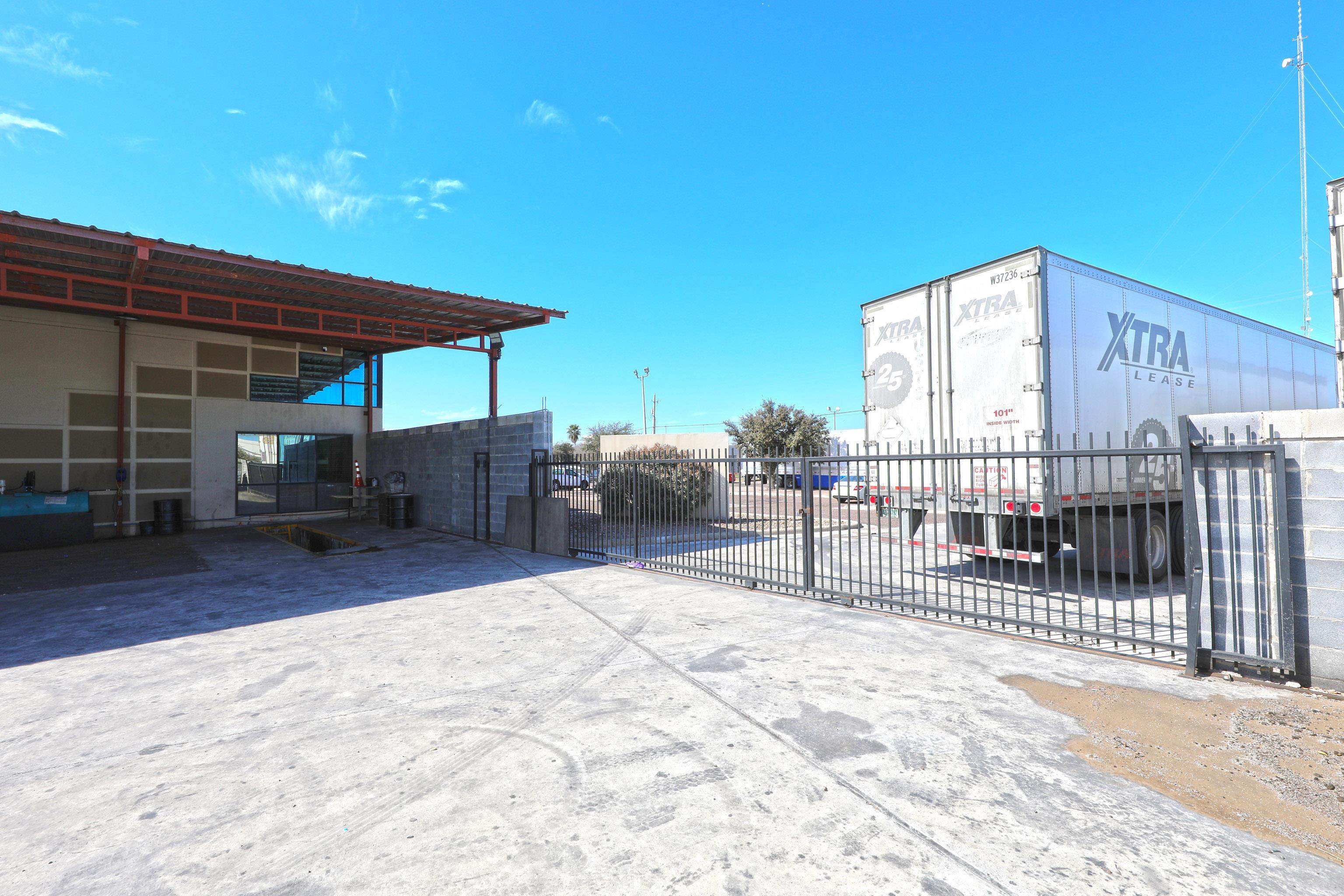 301 Grand Central Blvd