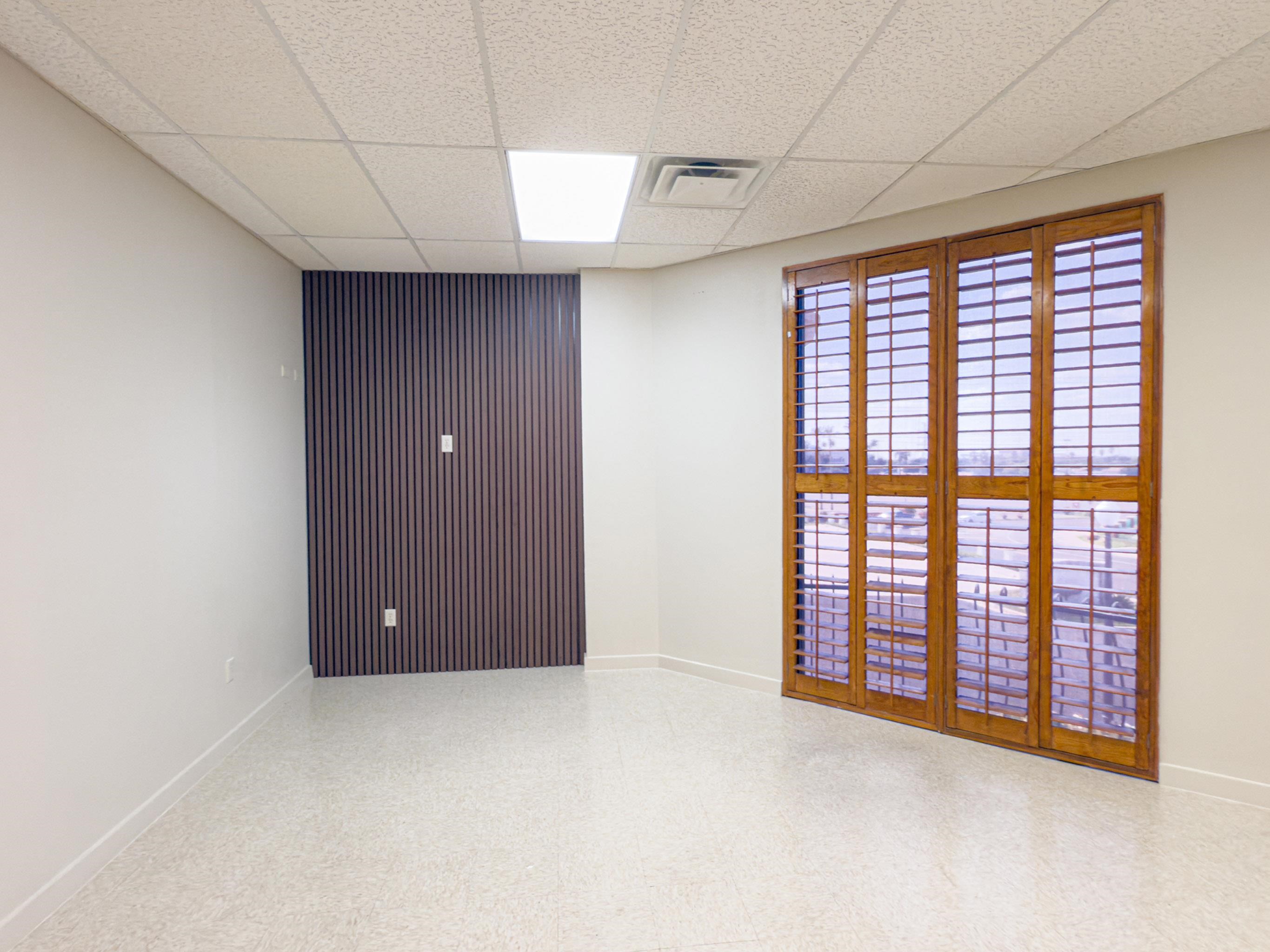 107 Calle Del Norte Unit: Unit 1-C, Suite-2