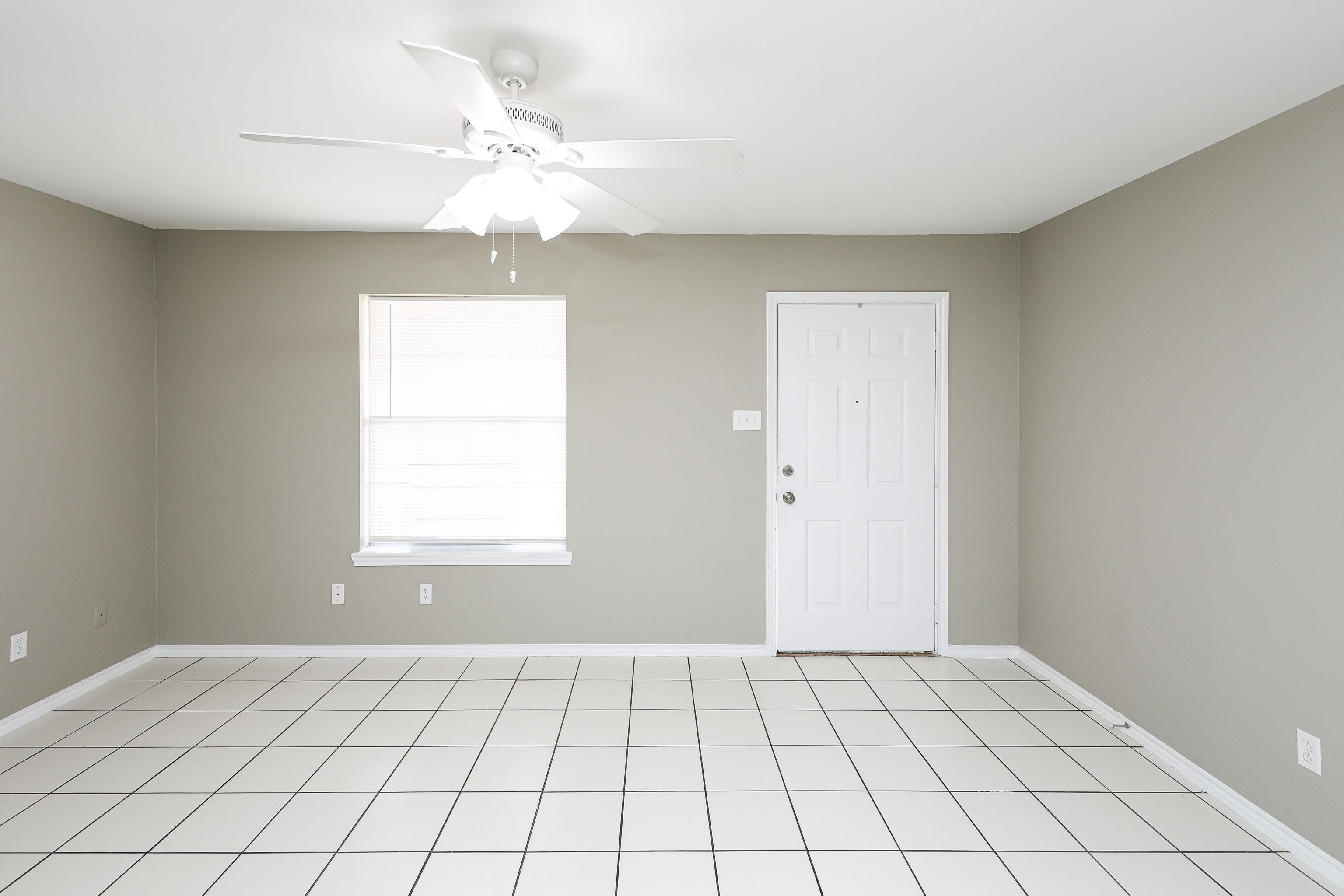 8911 McPherson Rd Unit: 4D