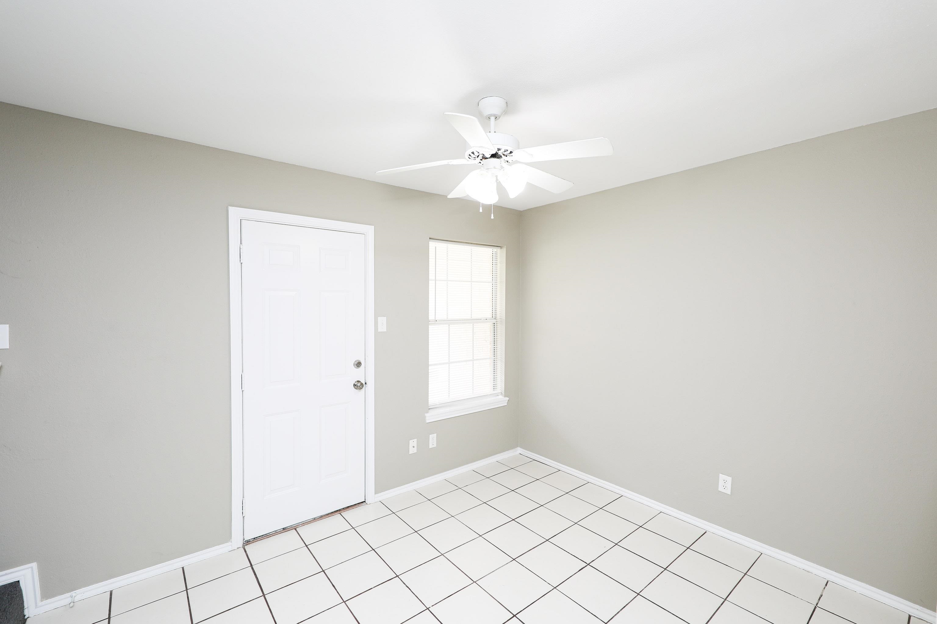 8911 McPherson Rd Unit: 4D