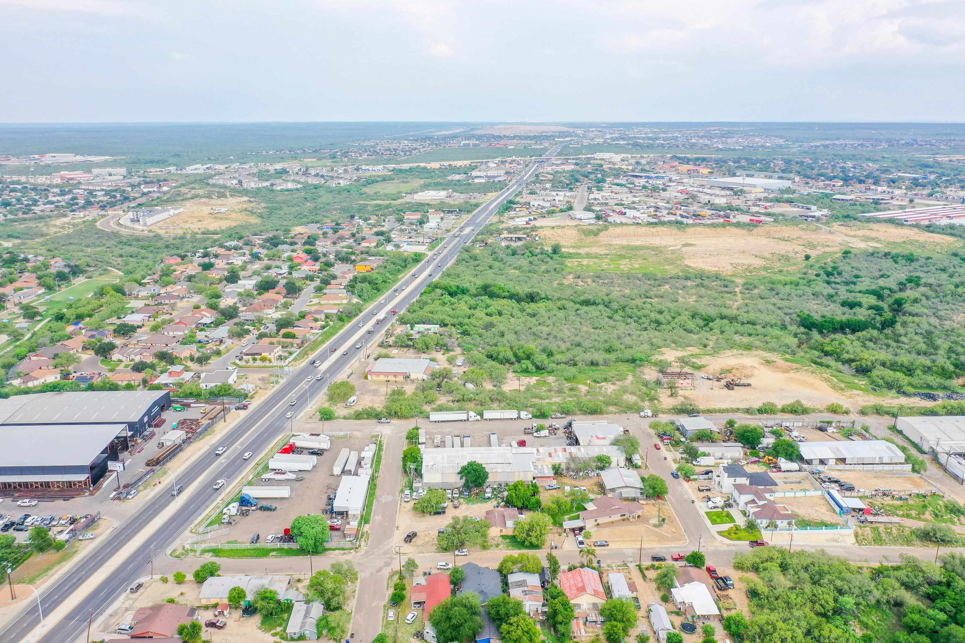 3201 & 3205 Chacon St