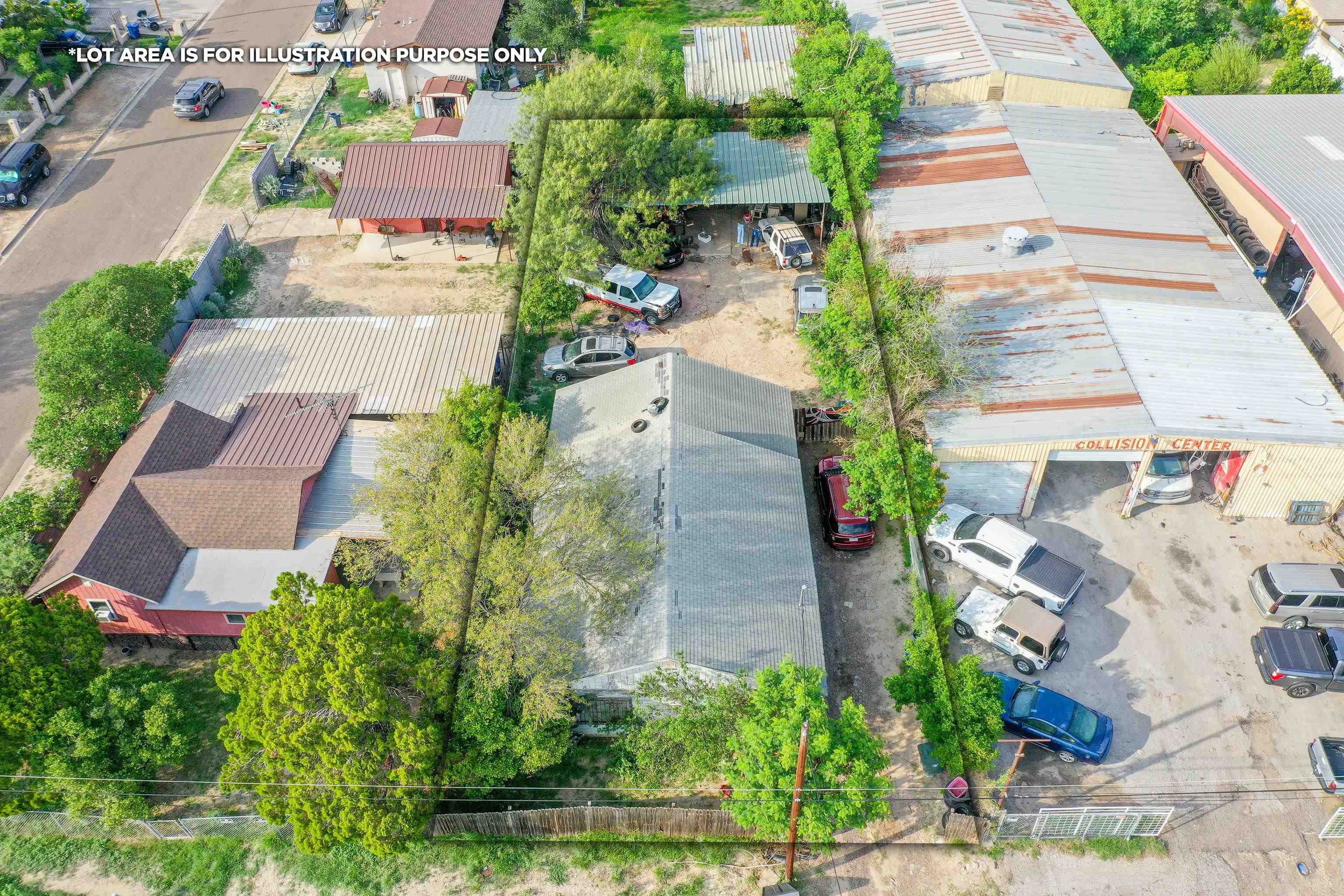 2704 Guadalupe St