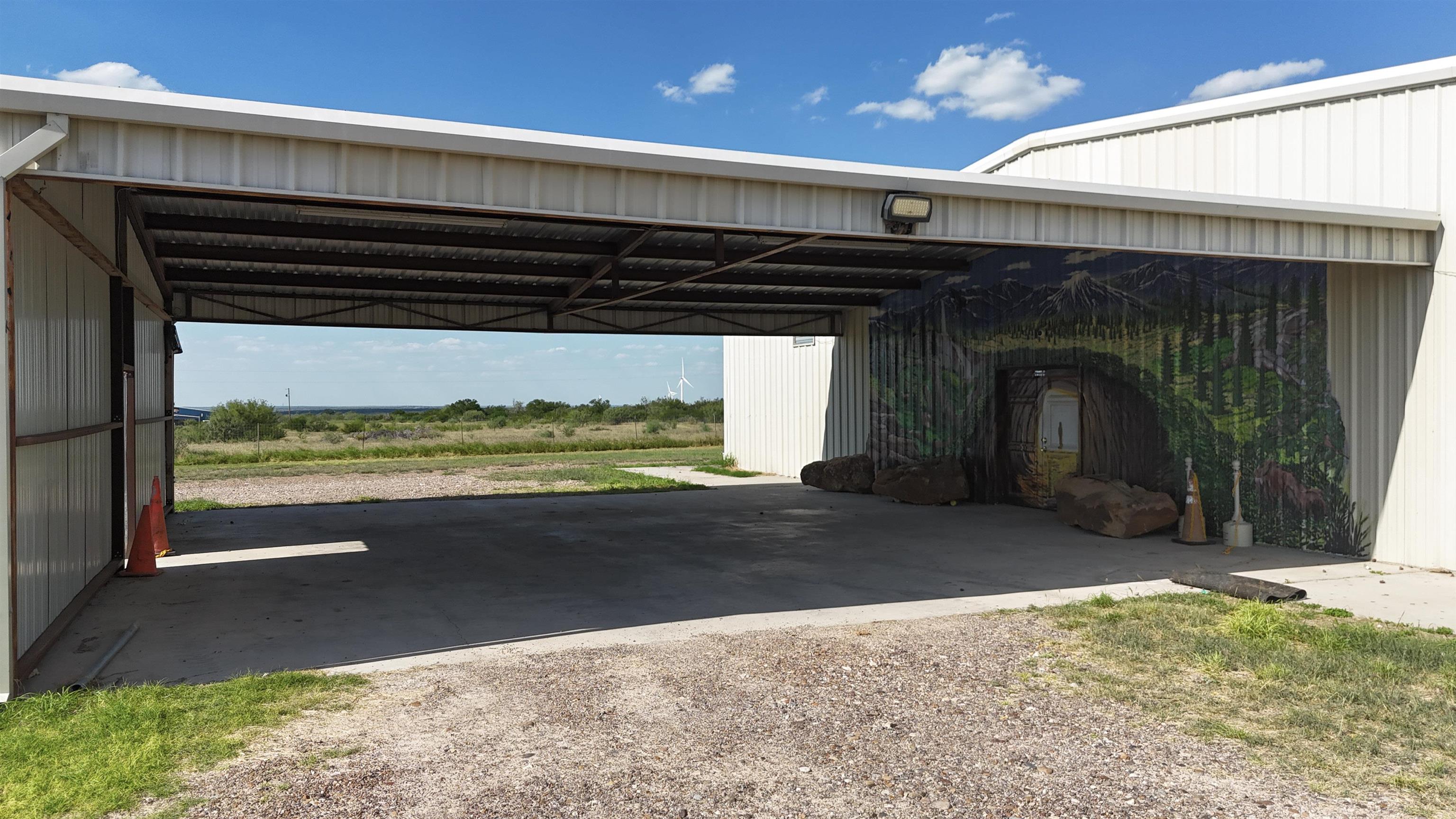 5029 S U.S. Hwy 83