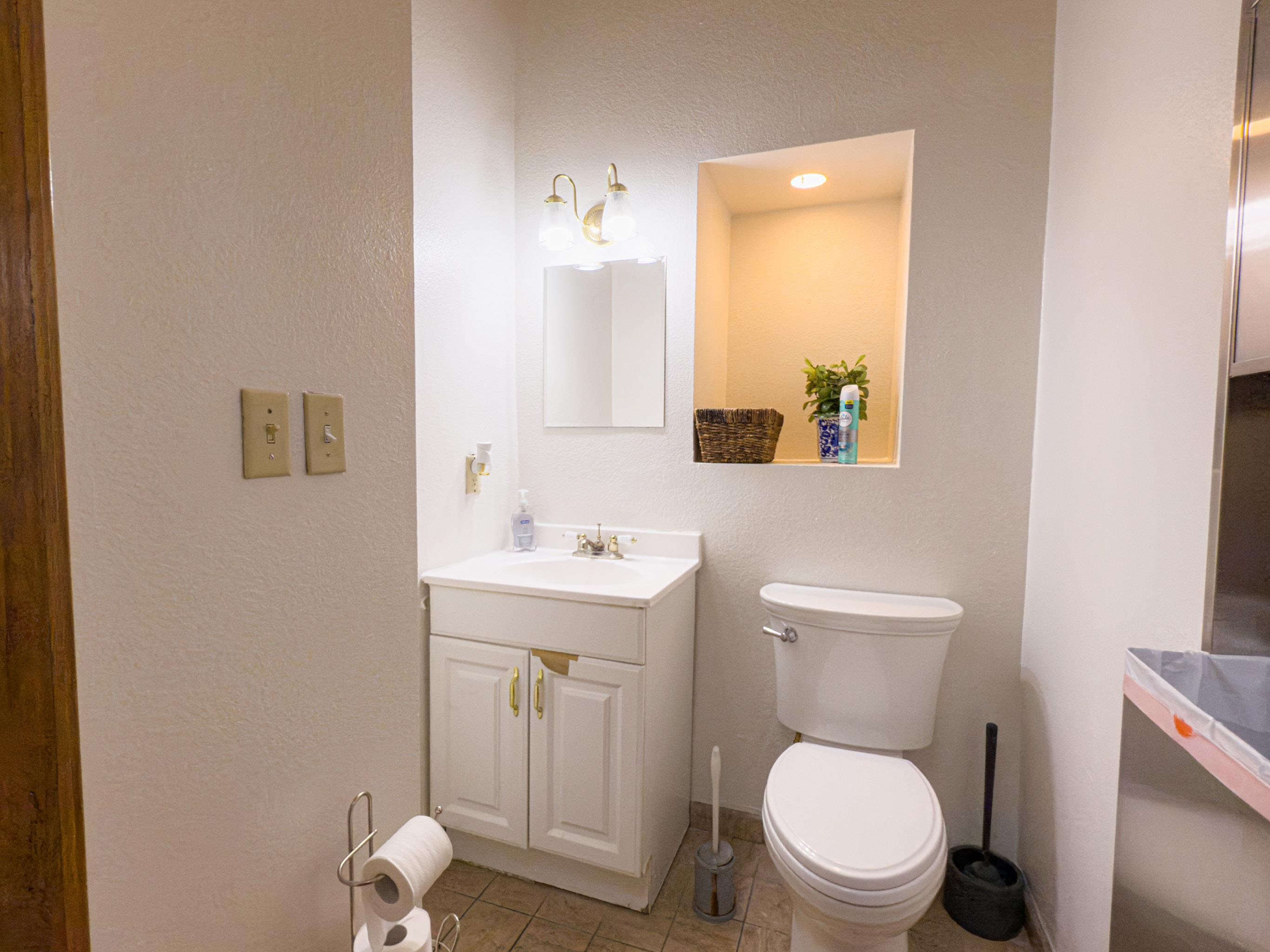 107 Calle Del Norte Unit: UNIT 1-C, SUITE #10