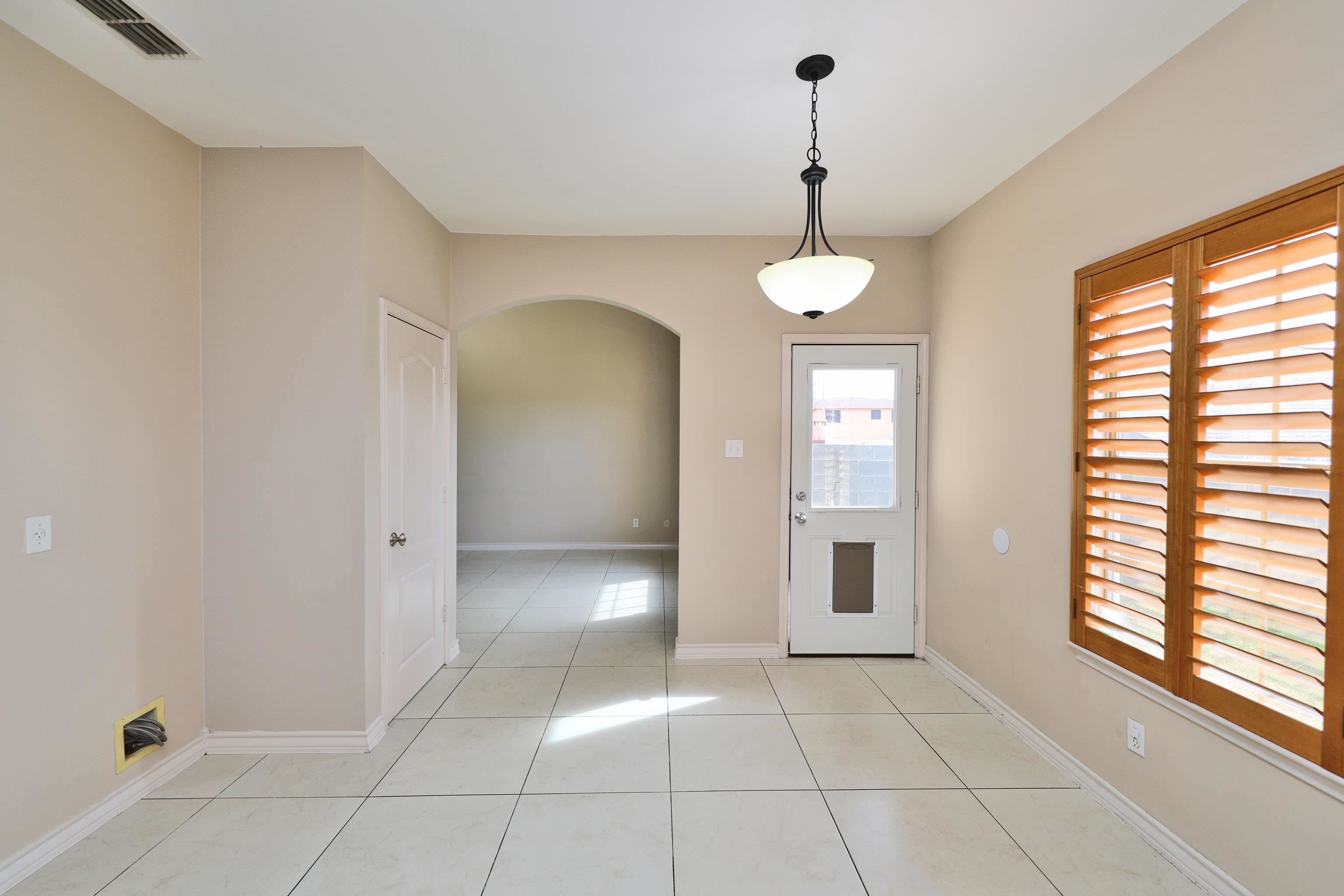 510 Shiloh Dr Unit: 704