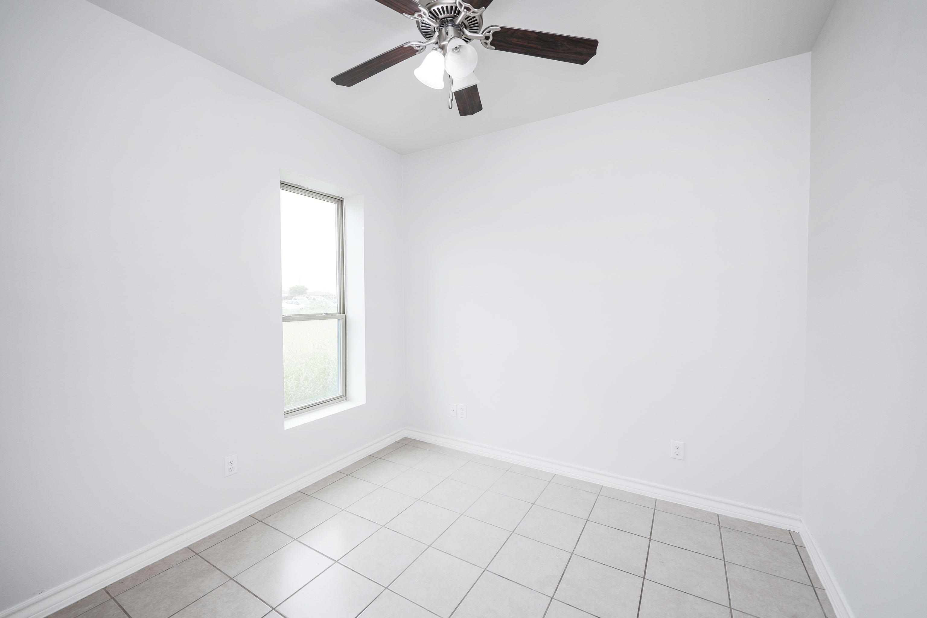 1511 Don Camilo Blvd Unit: 3