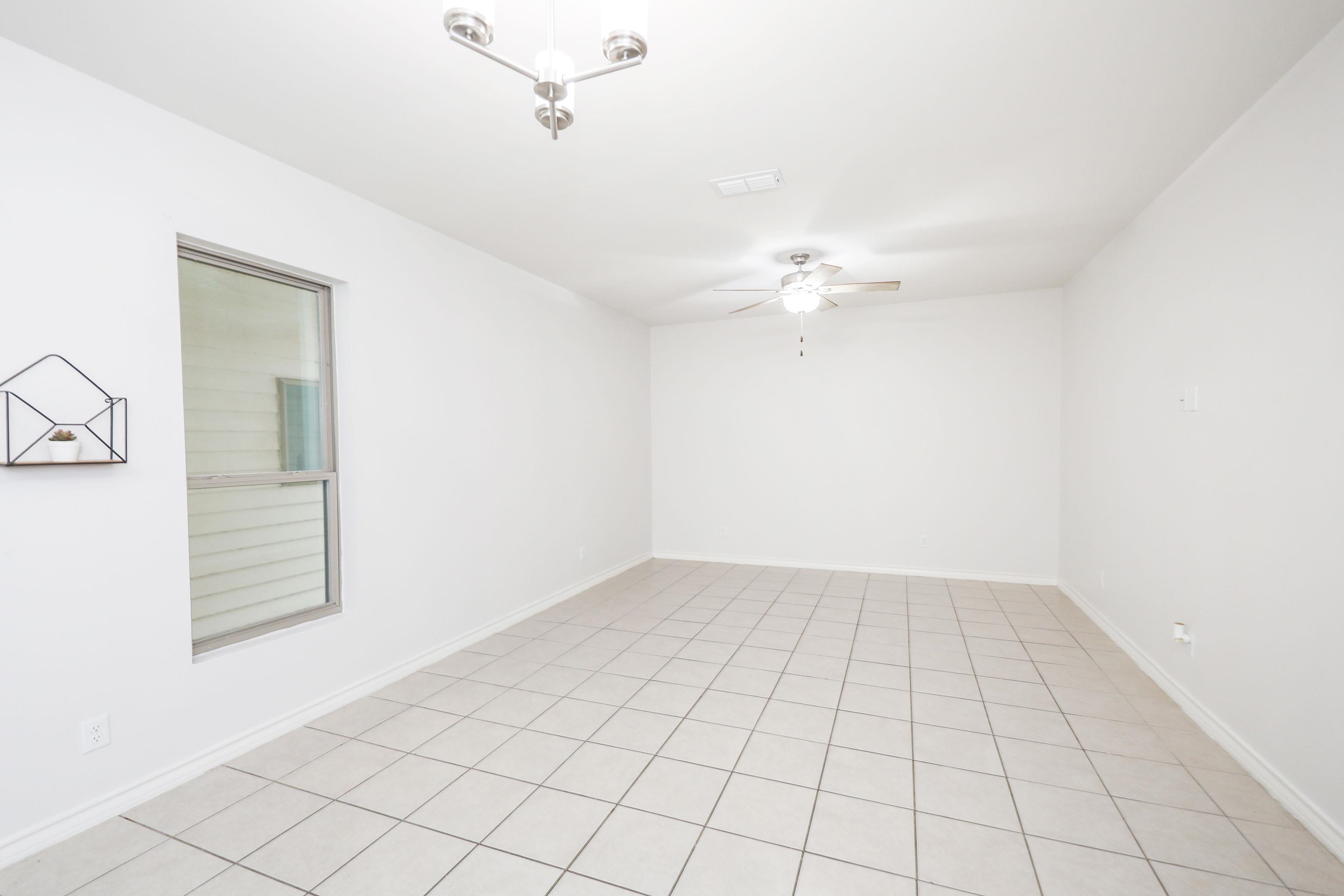 1511 Don Camilo Blvd Unit: 3