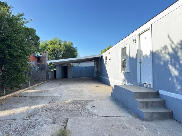 3509 Paradise Dr