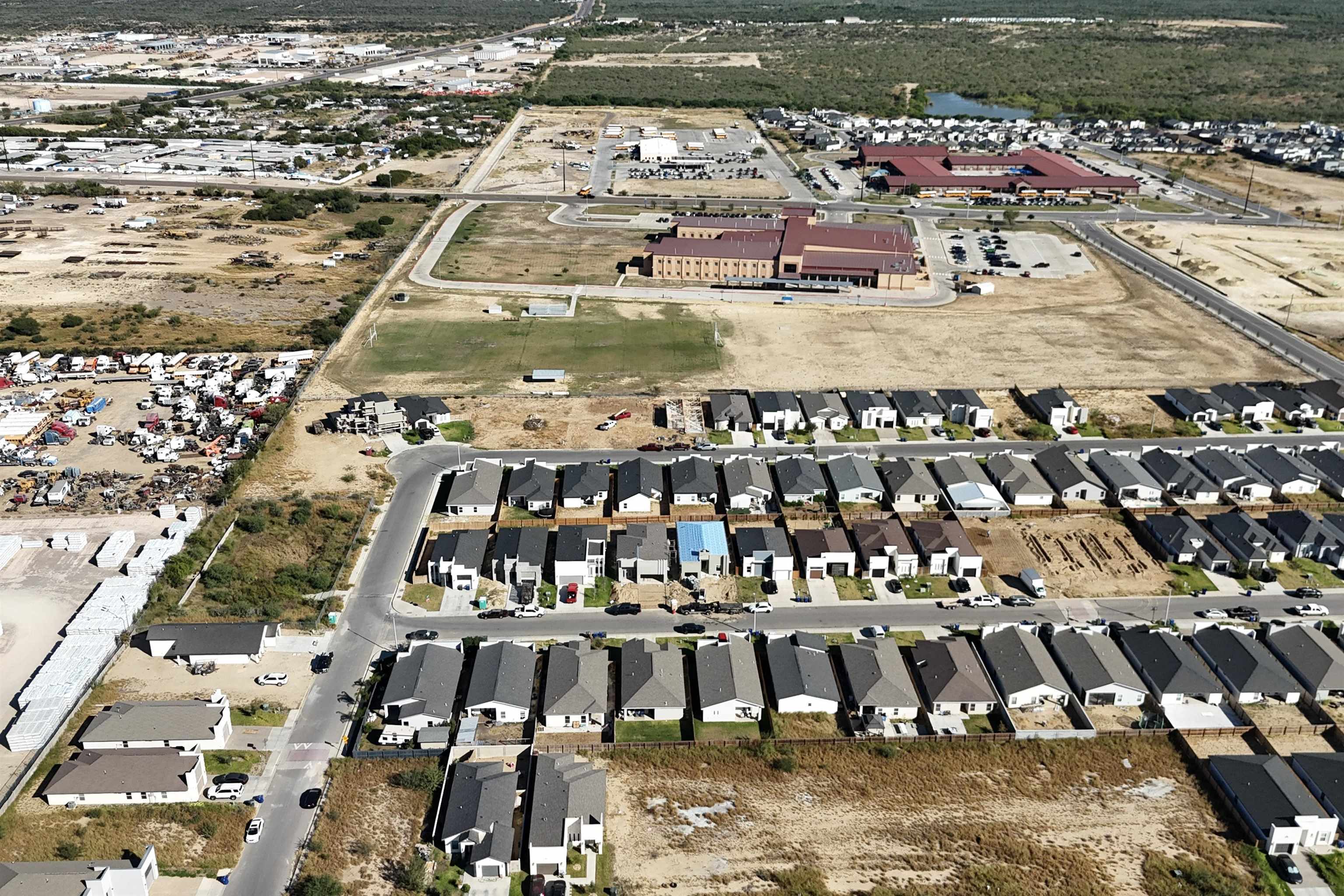 1428 Los Estribos Dr.