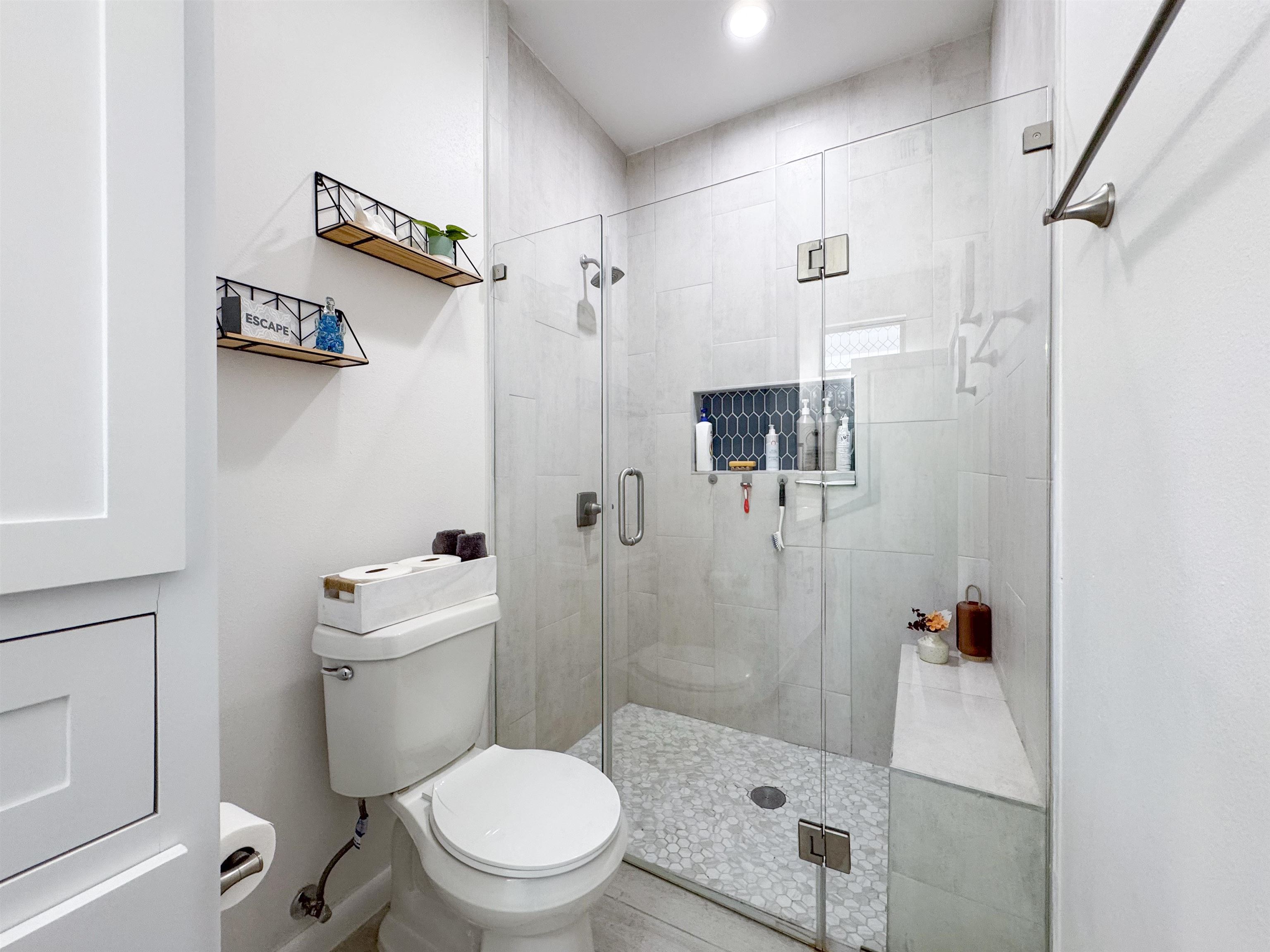 1428 Los Estribos Dr.