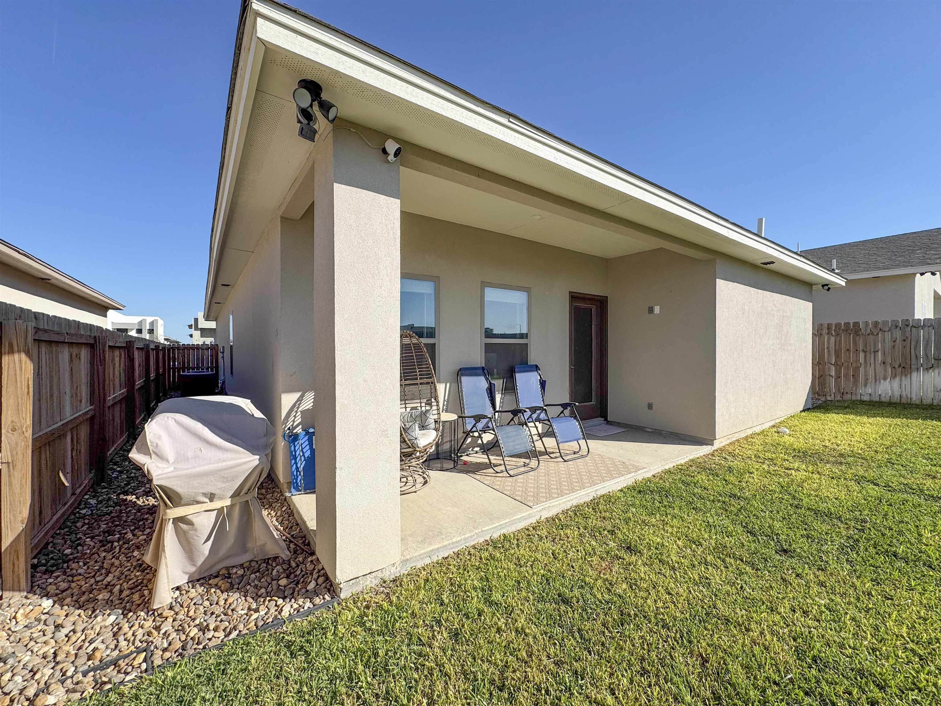 1428 Los Estribos Dr.