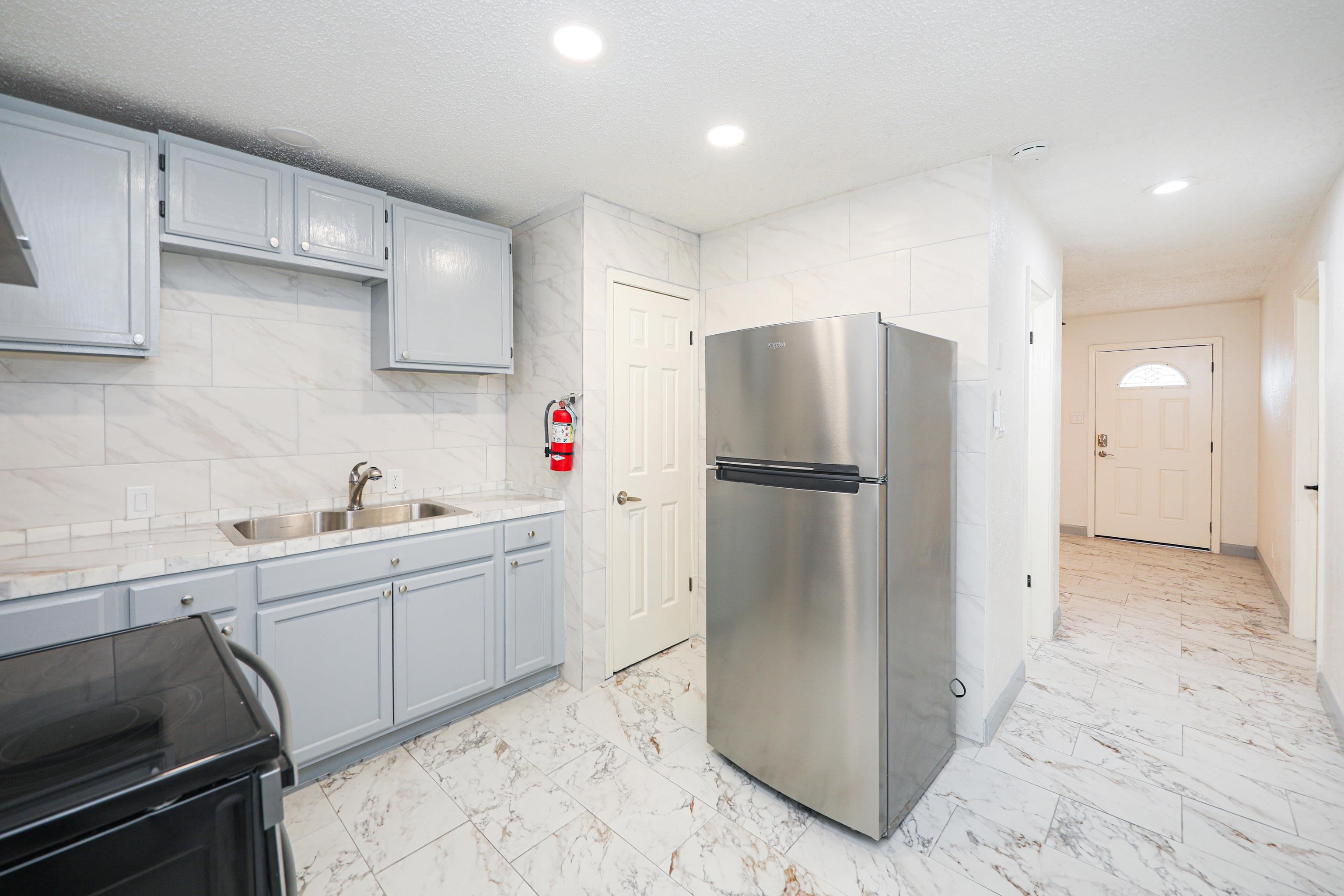 1920 Madison St Unit: 2