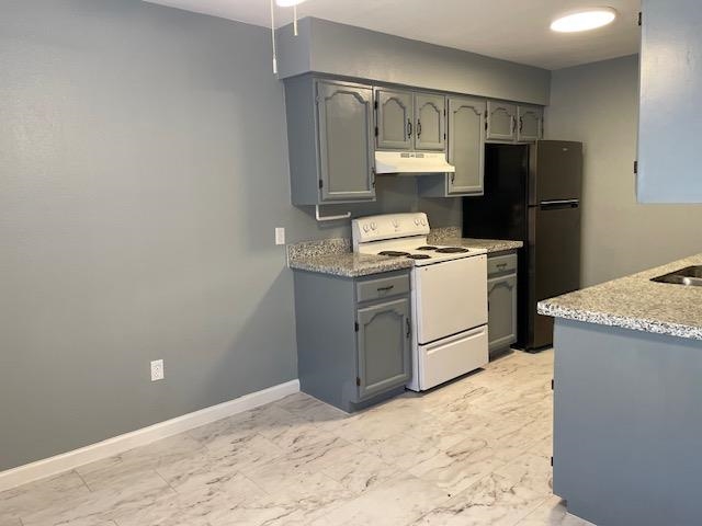 4902 Marcella Ave Unit: 44