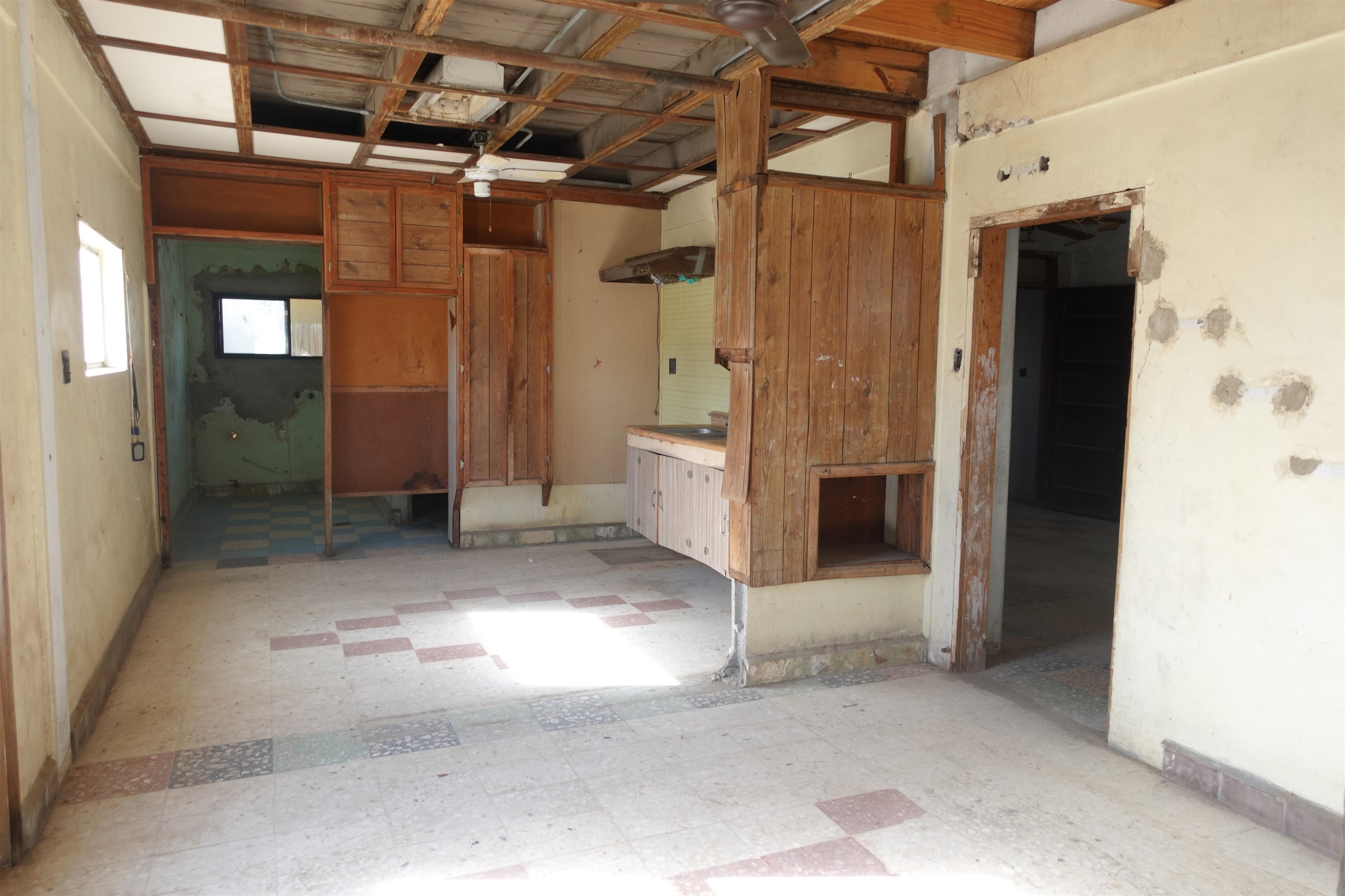 1518 Santa Cleotilde Ave