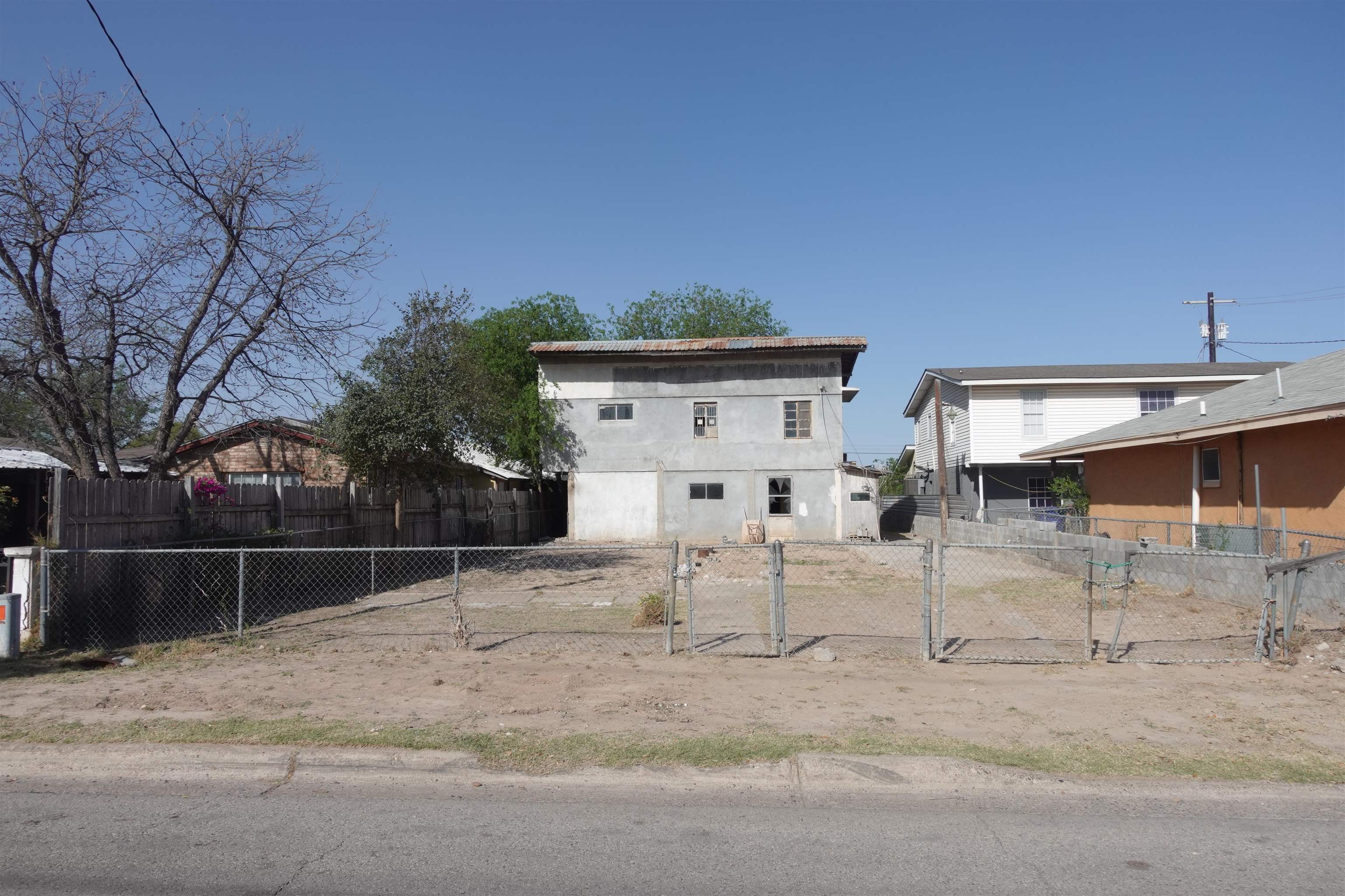 1518 Santa Cleotilde Ave