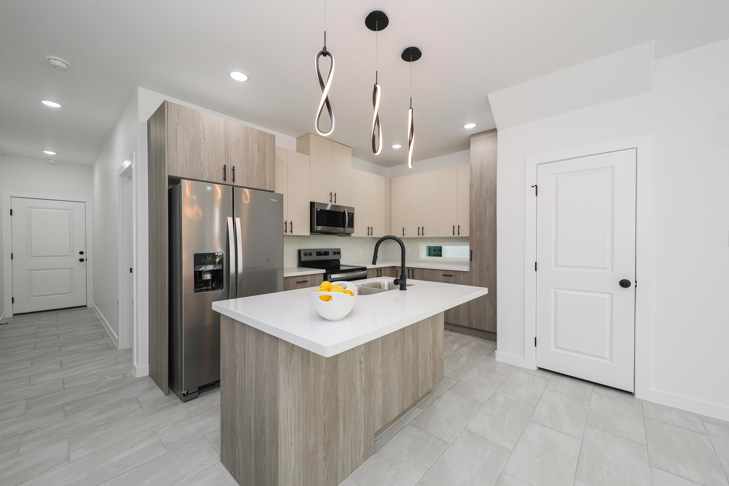 8218 Casa Verde Rd Unit: 3026