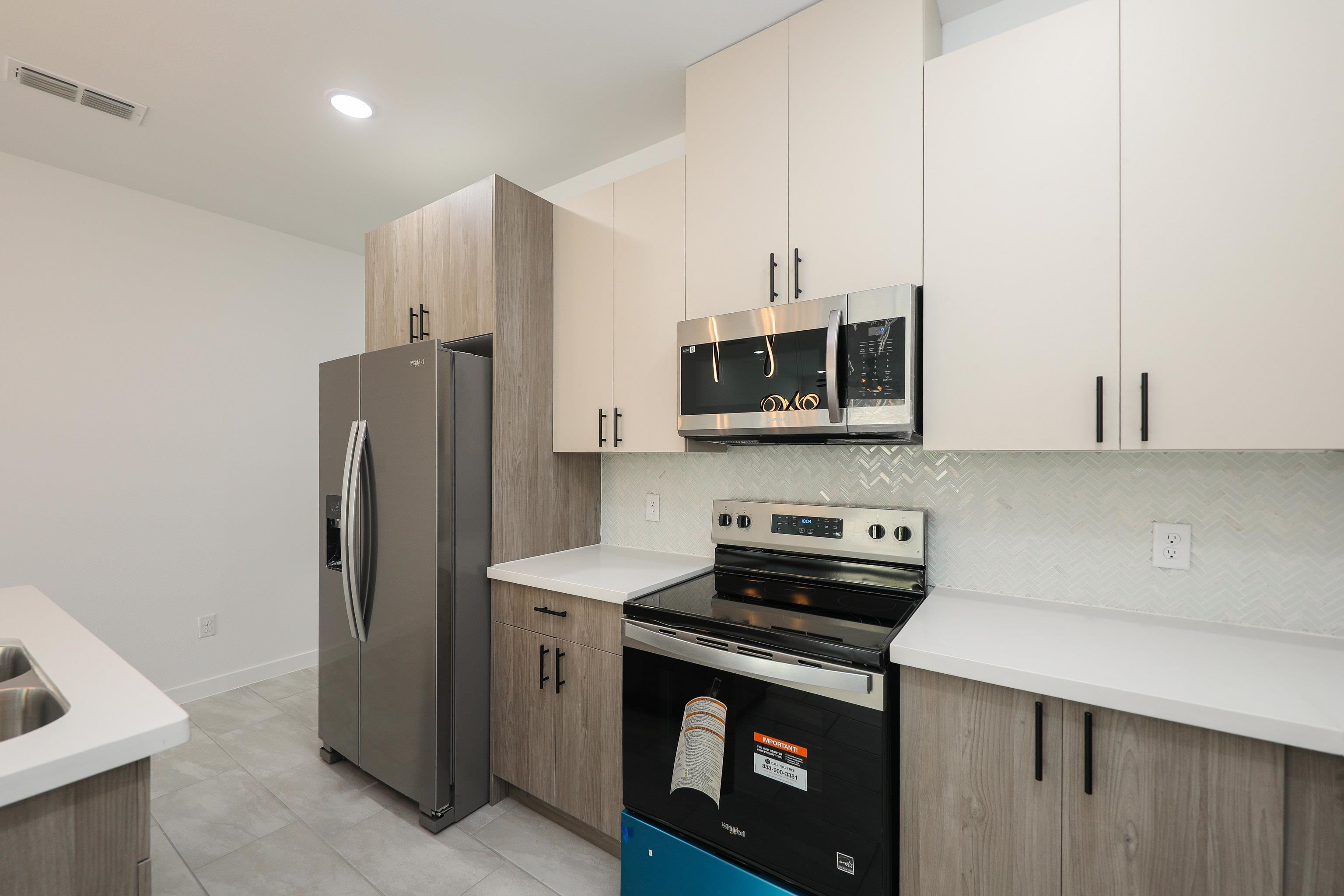 8218 Casa Verde Rd Unit: 3026