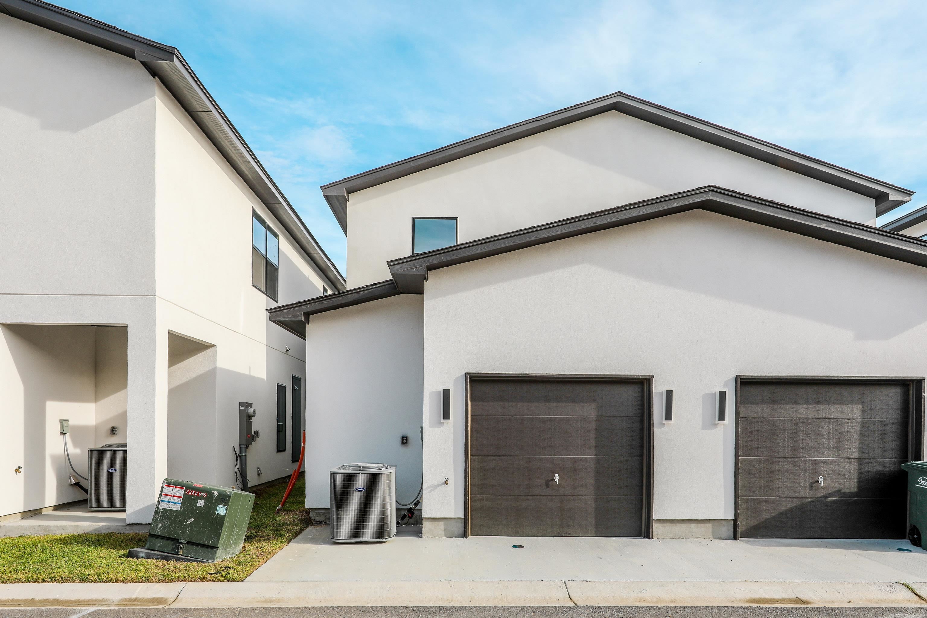 8218 Casa Verde Rd Unit: 3026