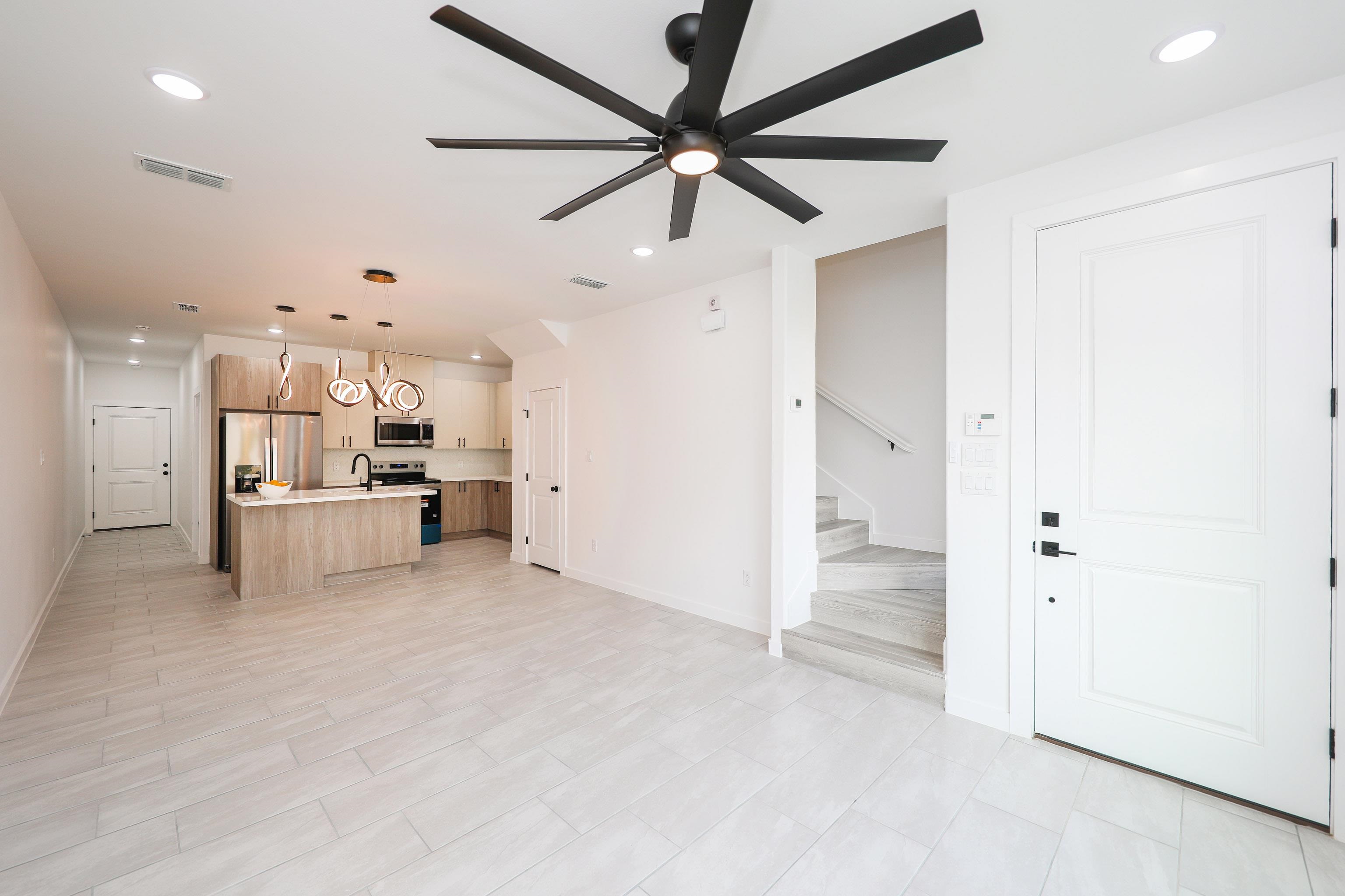 8218 Casa Verde Rd Unit: 3026