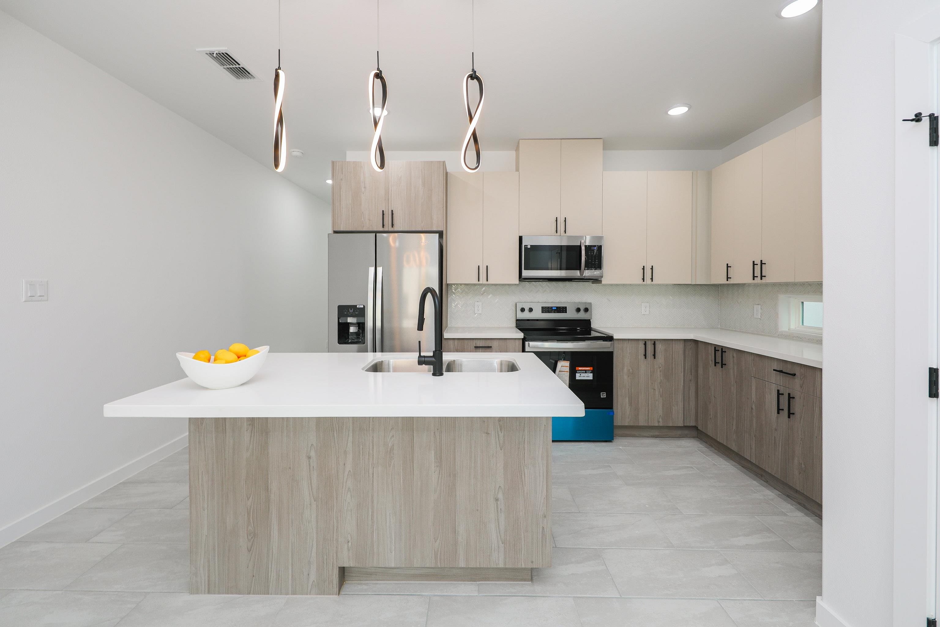 8218 Casa Verde Rd Unit: 3026