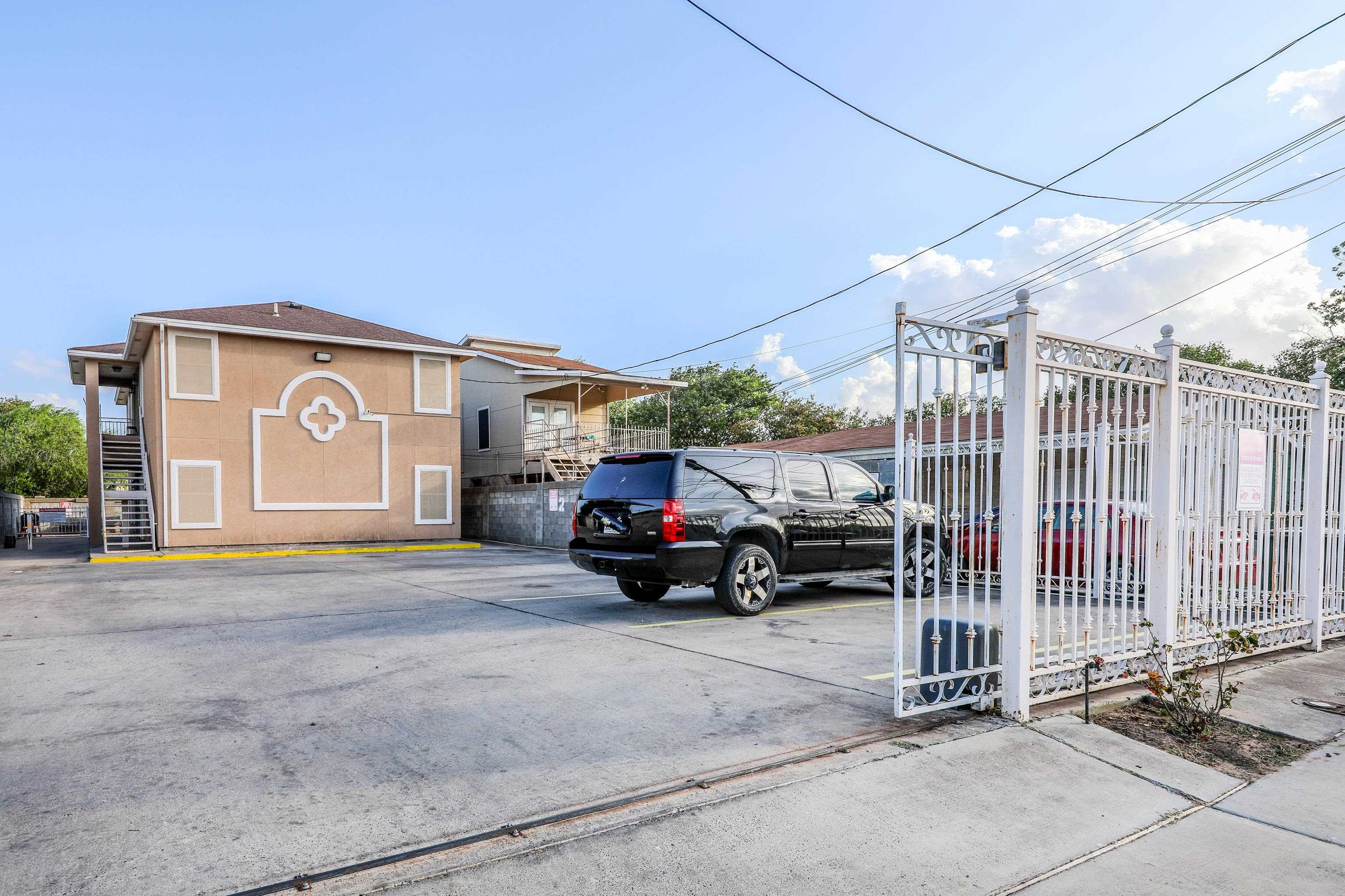 205 W San Carlos St Unit: 3