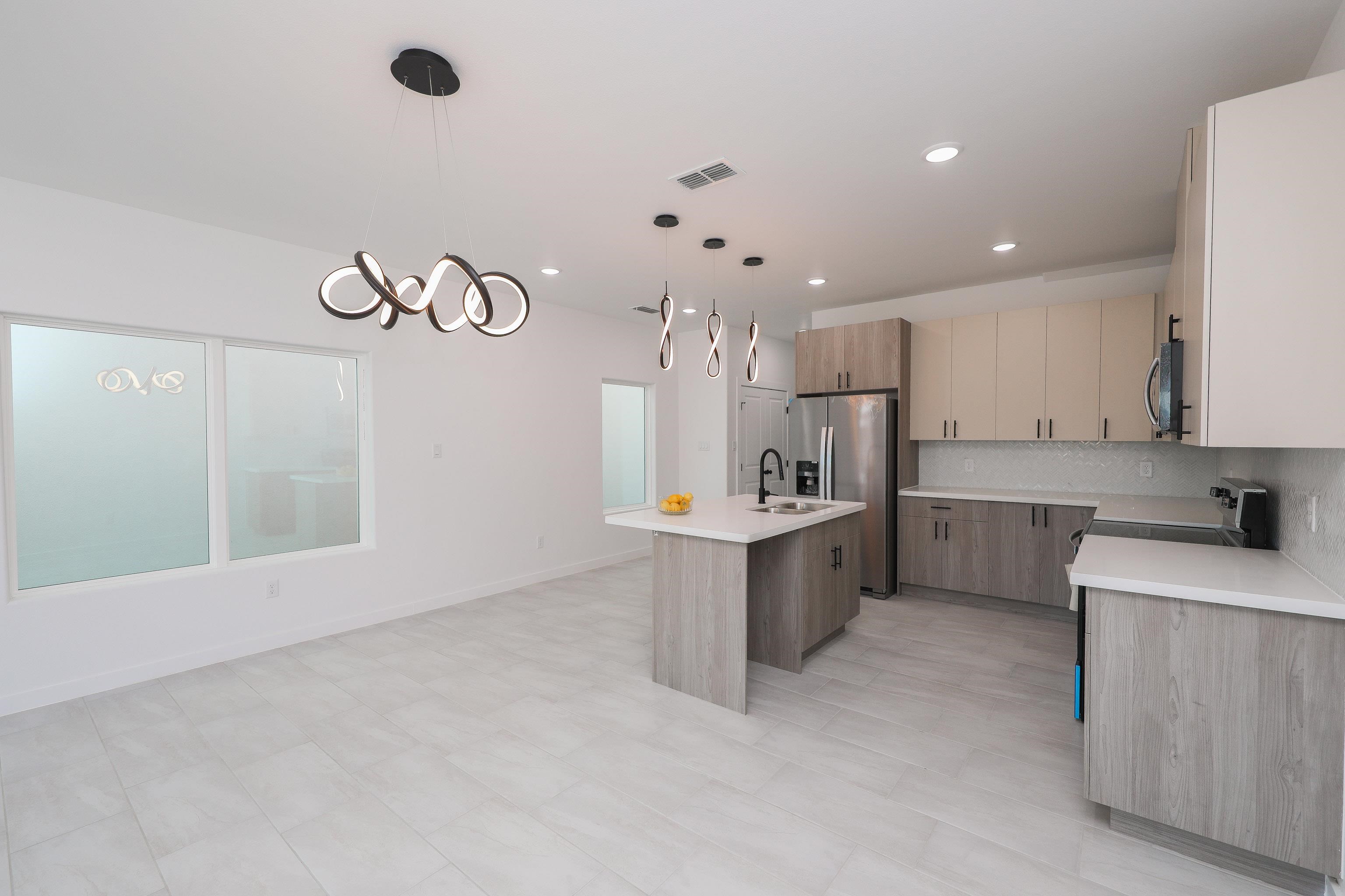 8218 Casa Verde Rd Unit: 3023