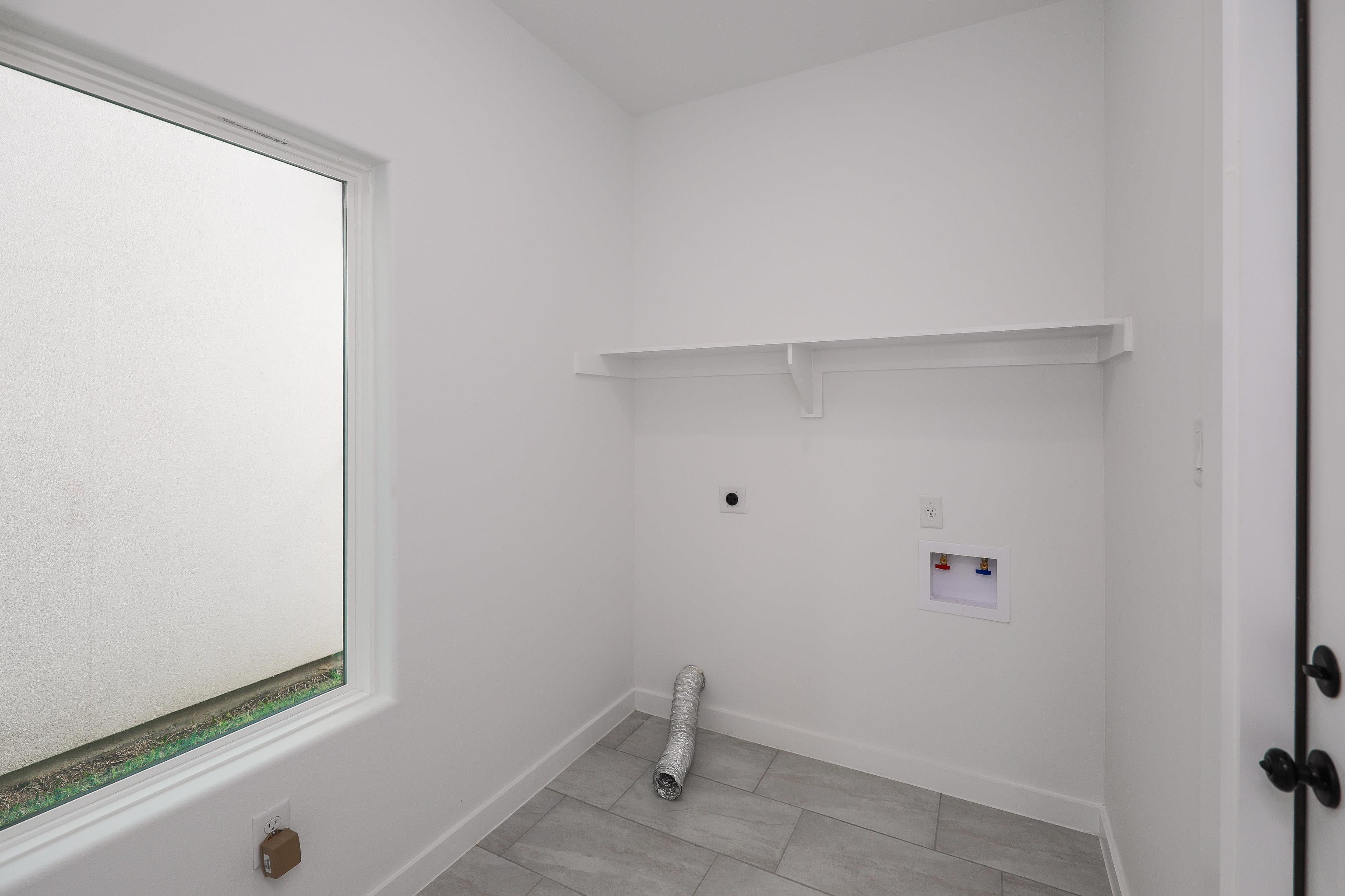 8218 Casa Verde Rd Unit: 3023