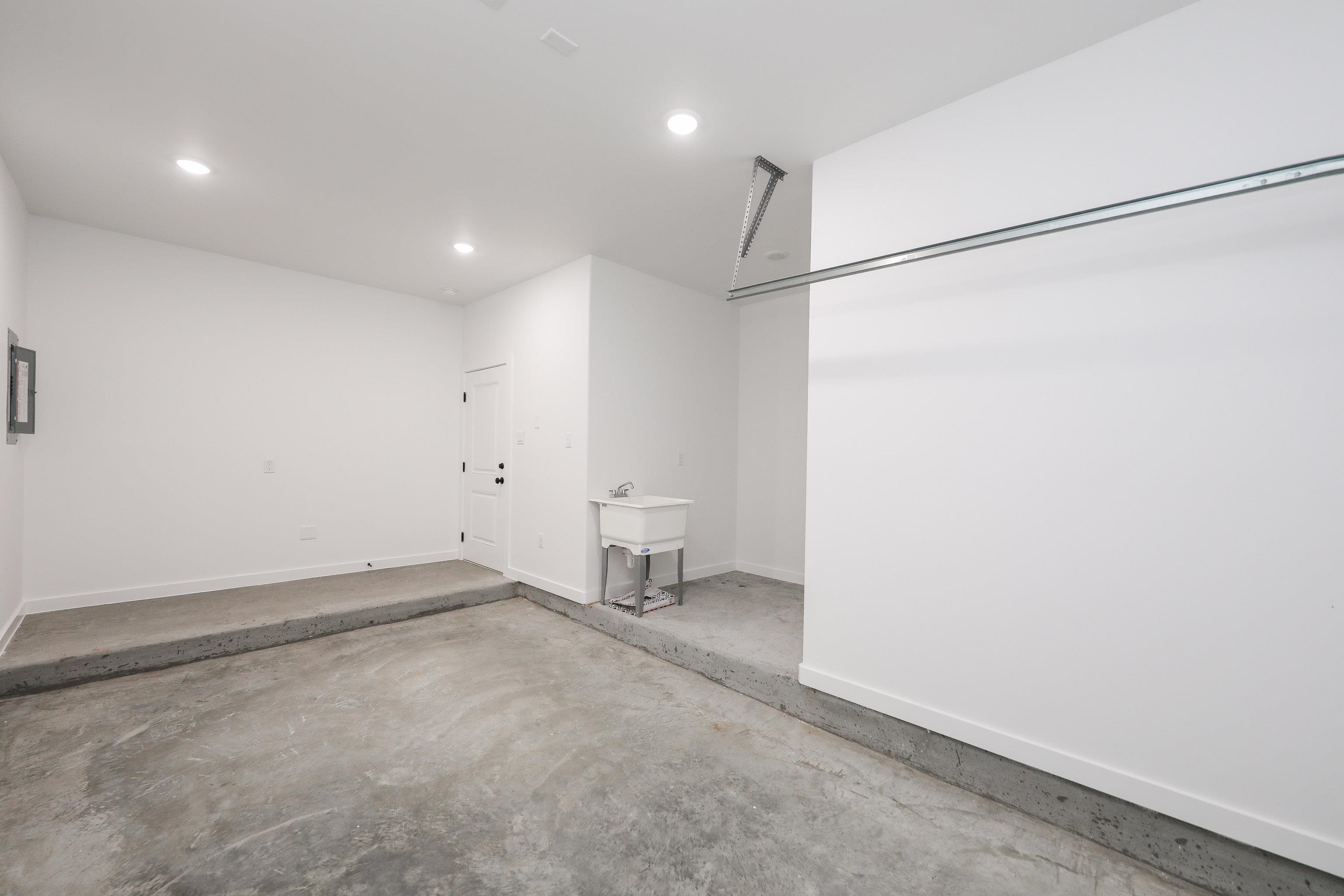 8218 Casa Verde Rd Unit: 3023