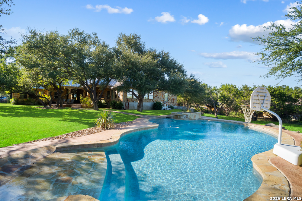 1903 River Way
