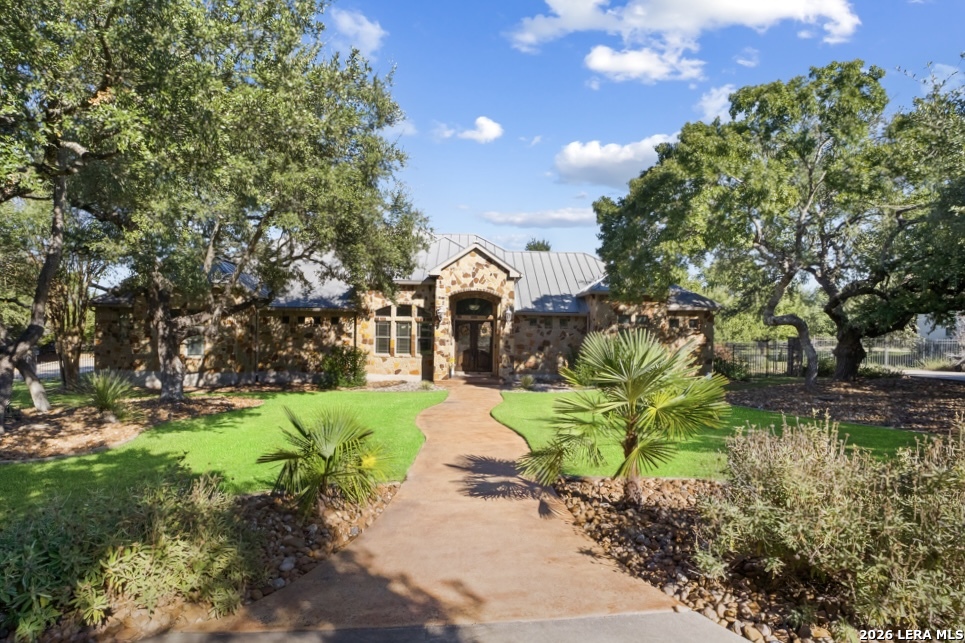 1903 River Way