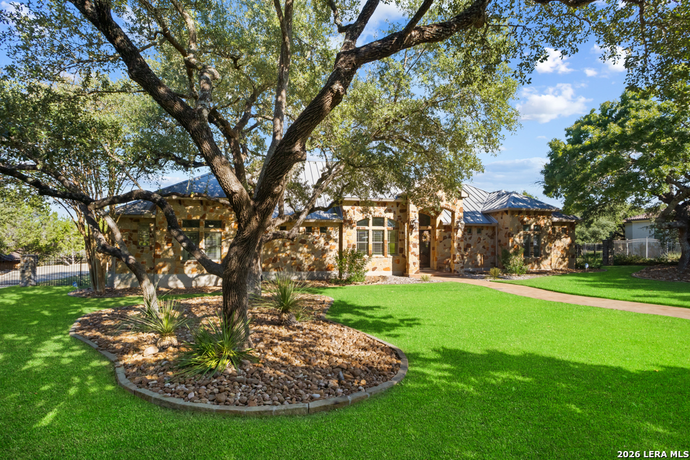 1903 River Way