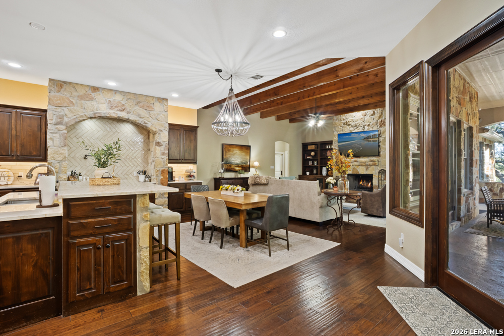 1903 River Way