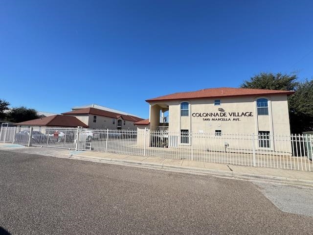 5410 Marcella Ave Unit: 8