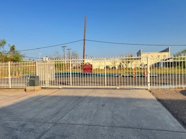 5410 Marcella Ave Unit: 8