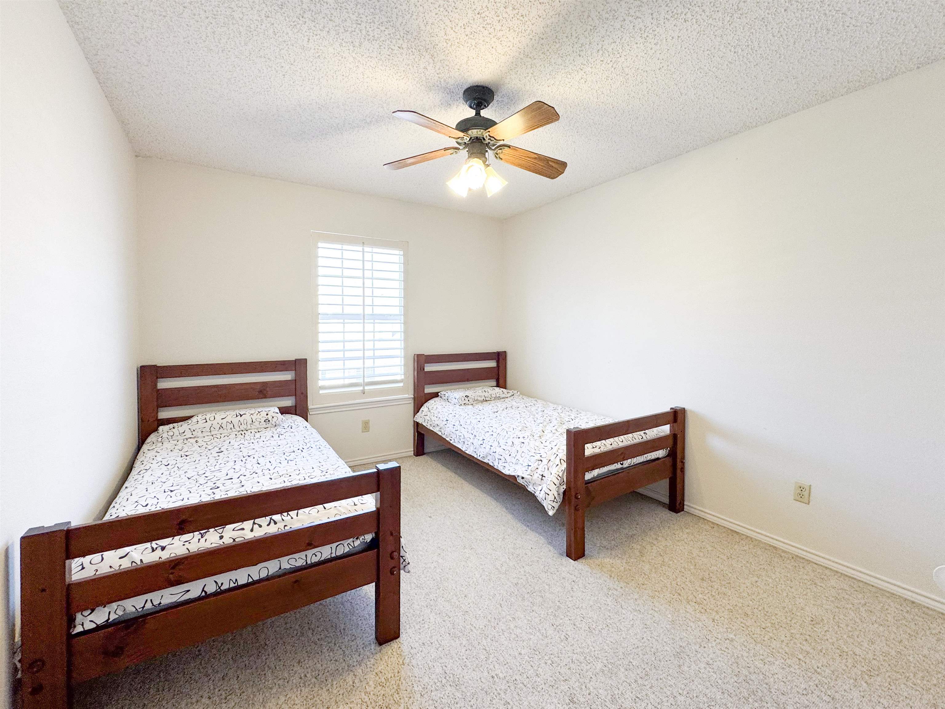 8801 McPherson Rd Unit: 2E