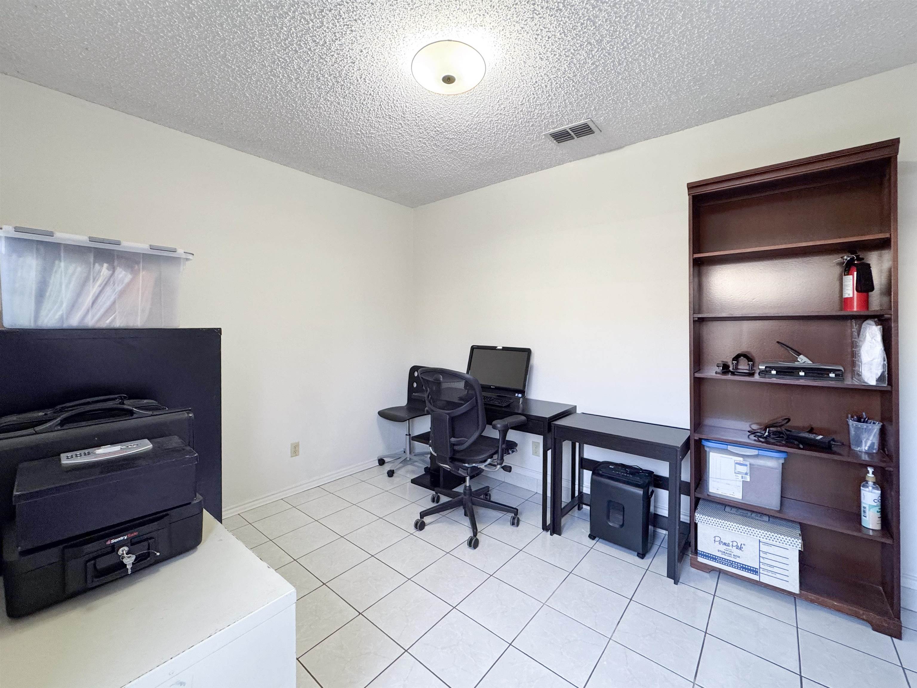 8801 McPherson Rd Unit: 2E