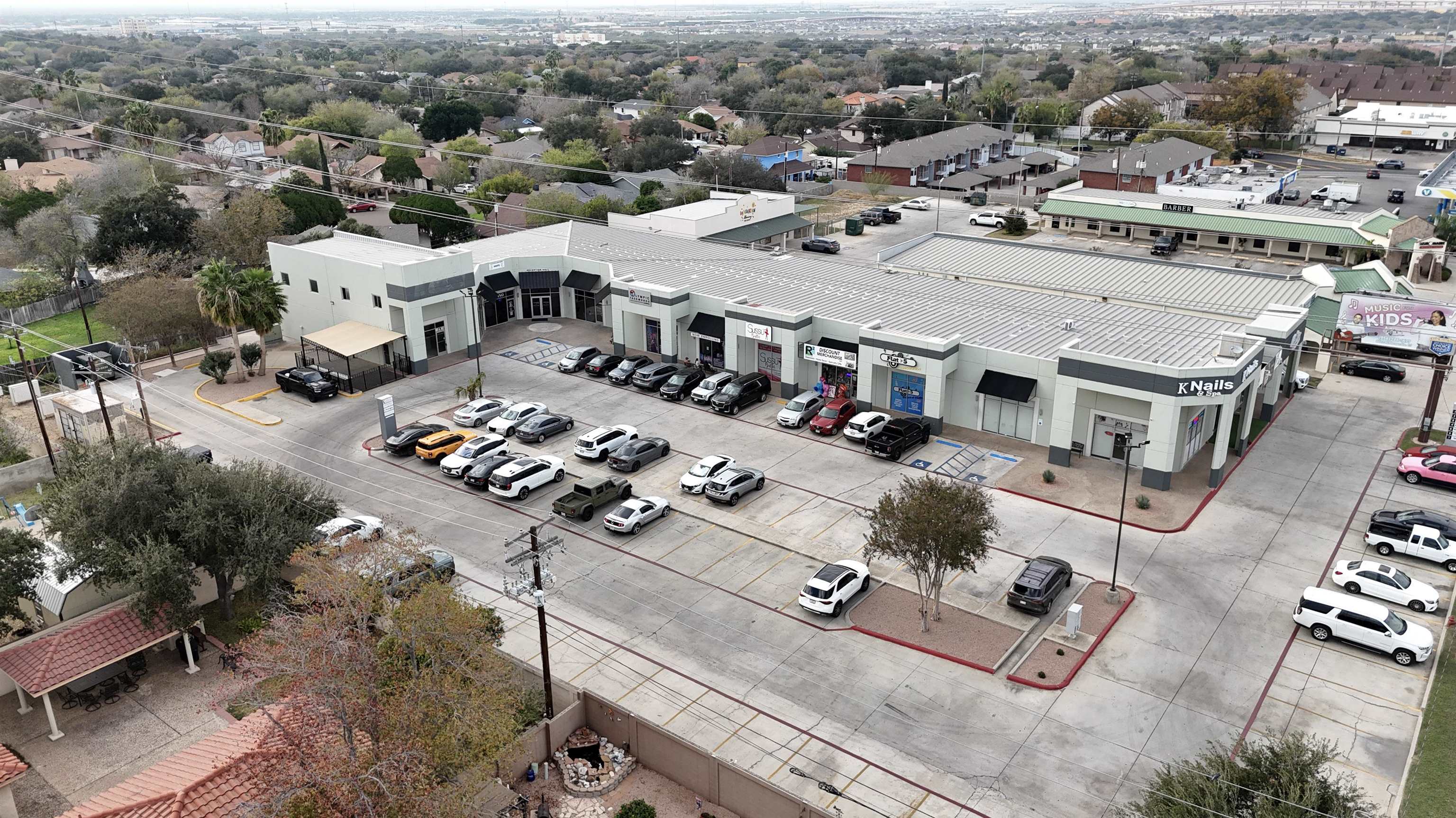 8602 McPherson Rd Unit: 101,102